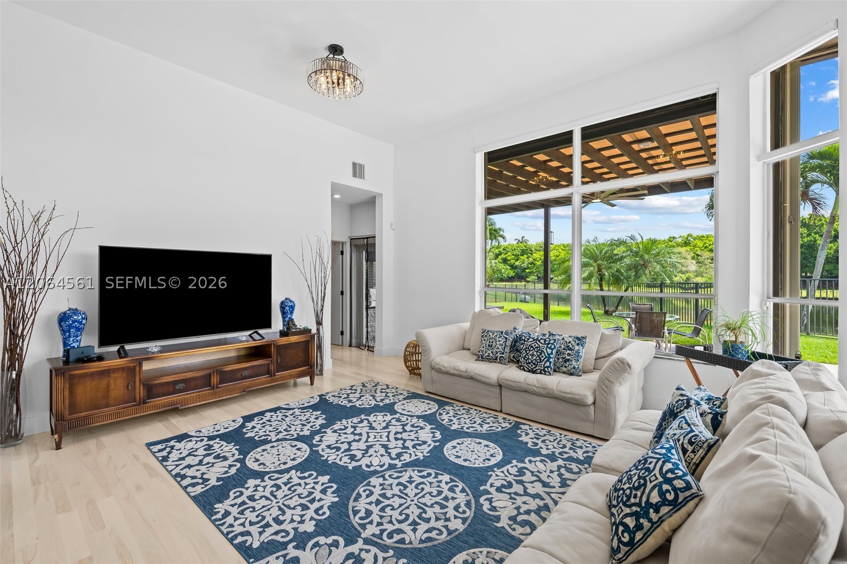 2498 Eagle Run Dr #2498, Weston FL 33327