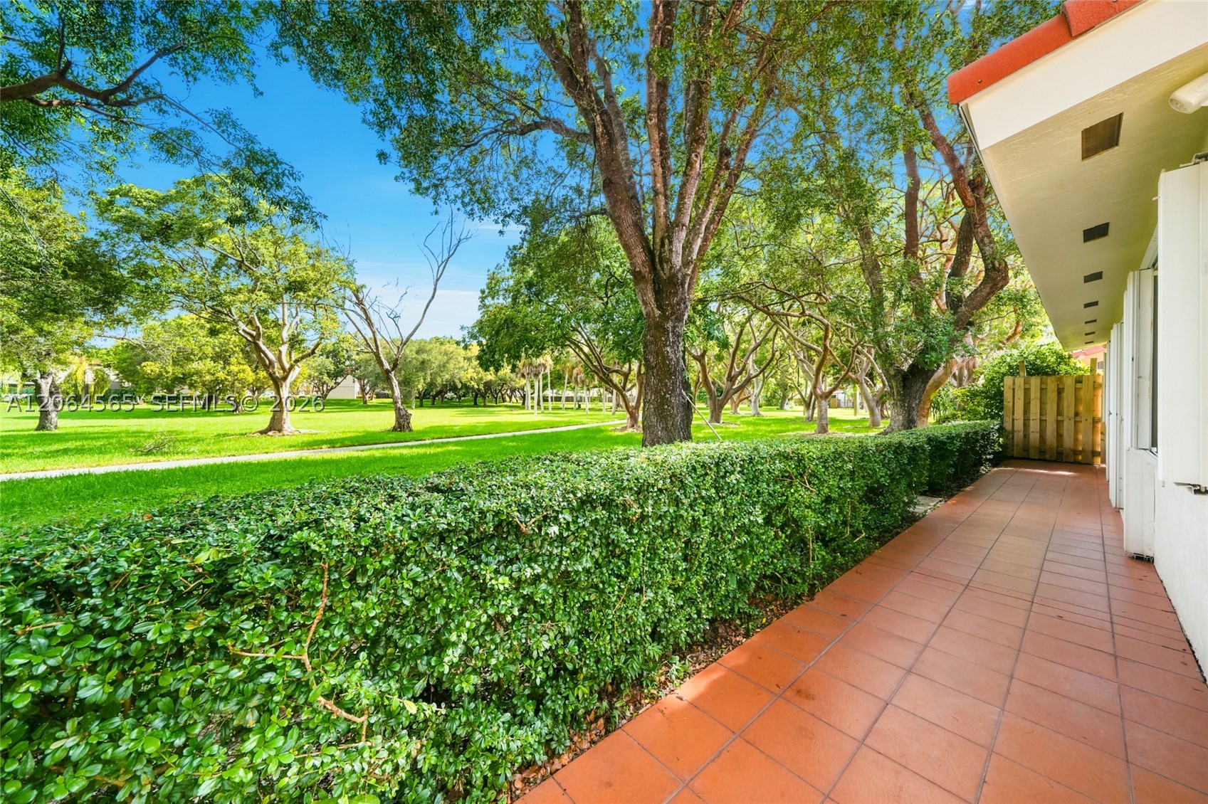 14986 SW 113th St, Miami FL 33196