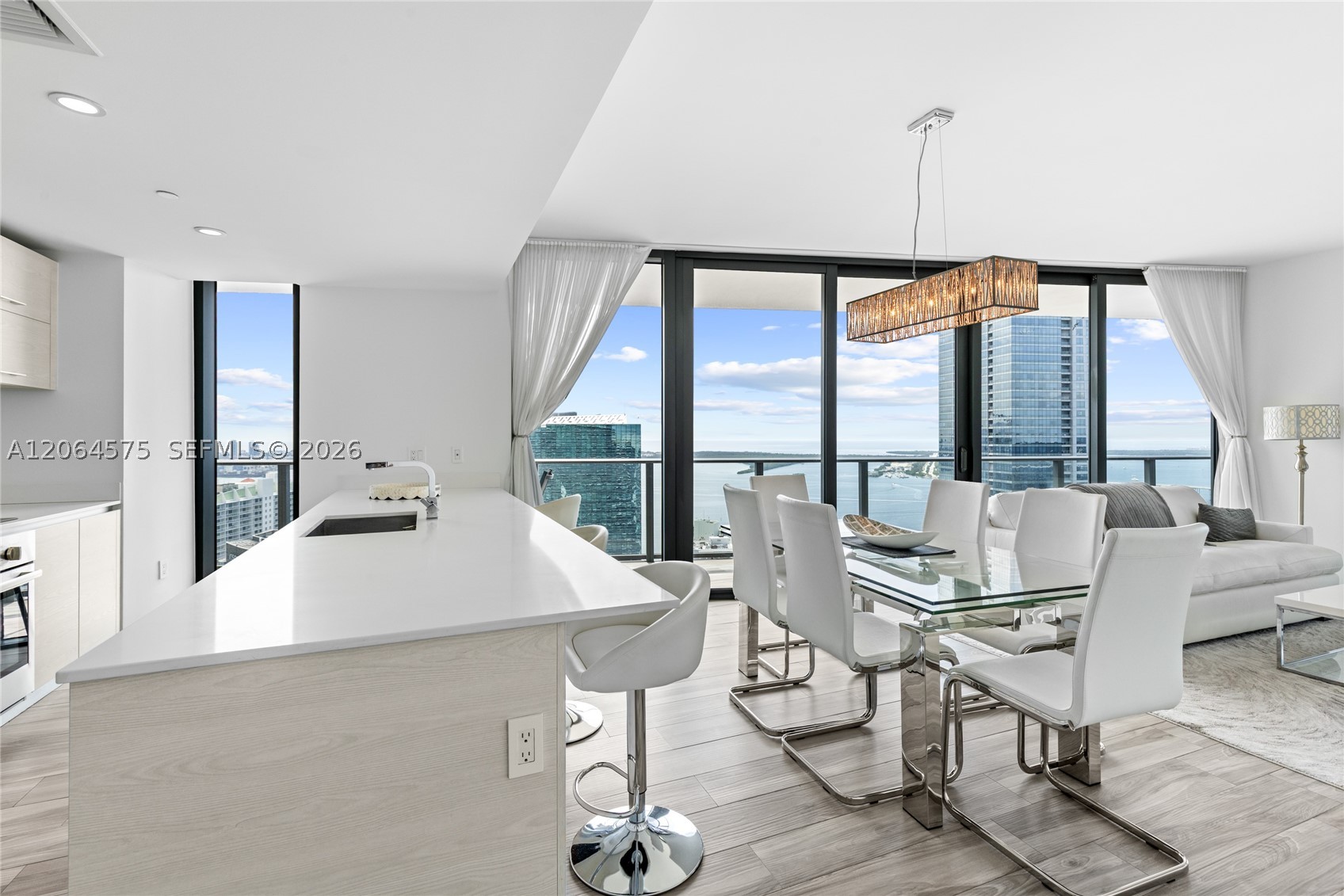 1300 S Miami Ave #4505, Miami FL 33130