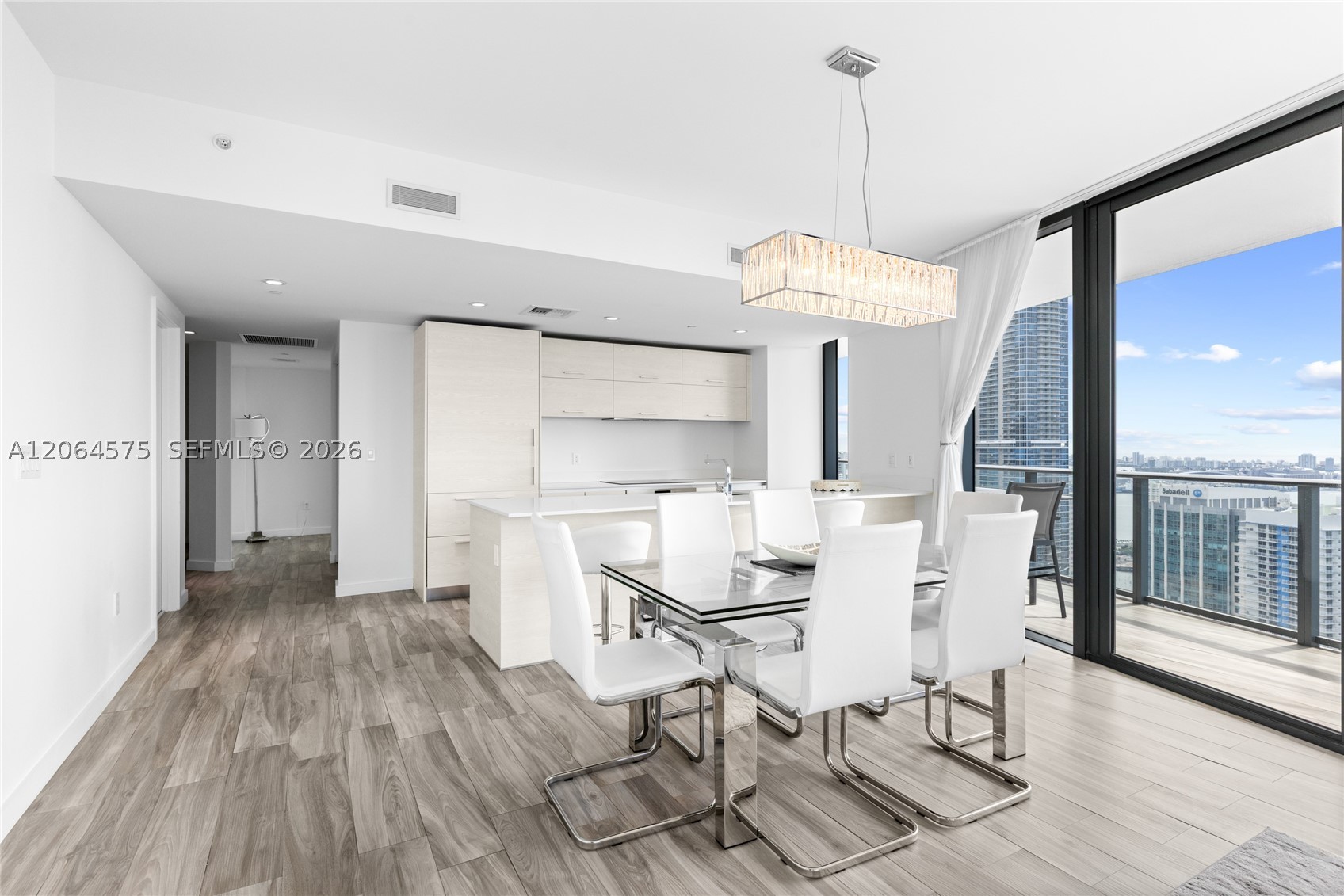 1300 S Miami Ave #4505, Miami FL 33130