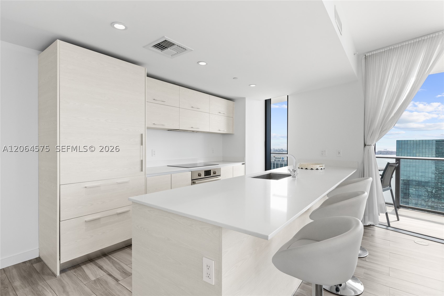 1300 S Miami Ave #4505, Miami FL 33130