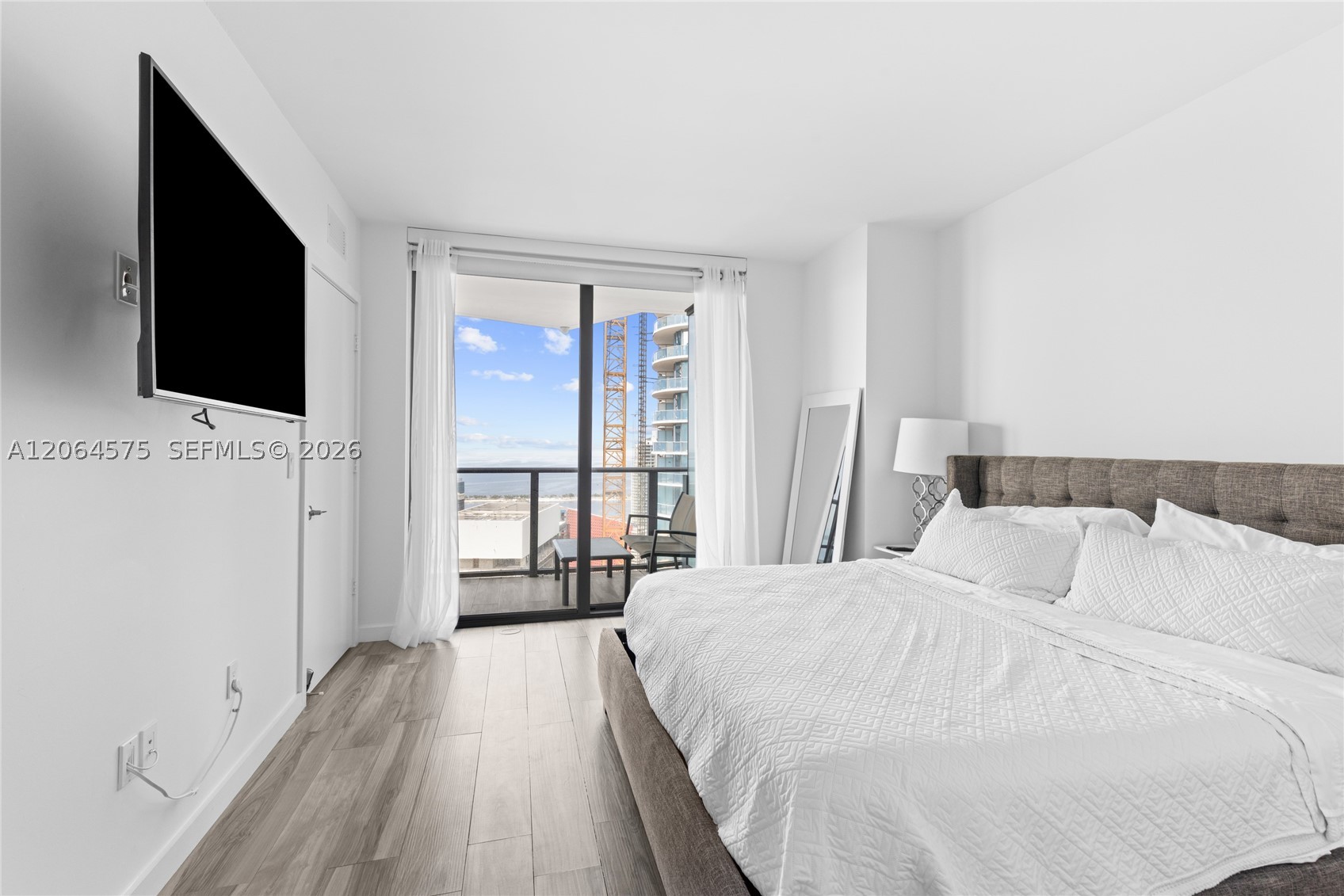 1300 S Miami Ave #4505, Miami FL 33130