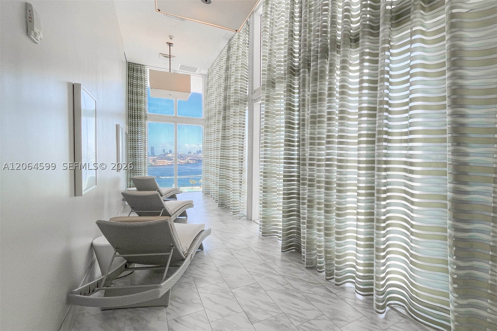 50 Biscayne Blvd #2505, Miami FL 33132