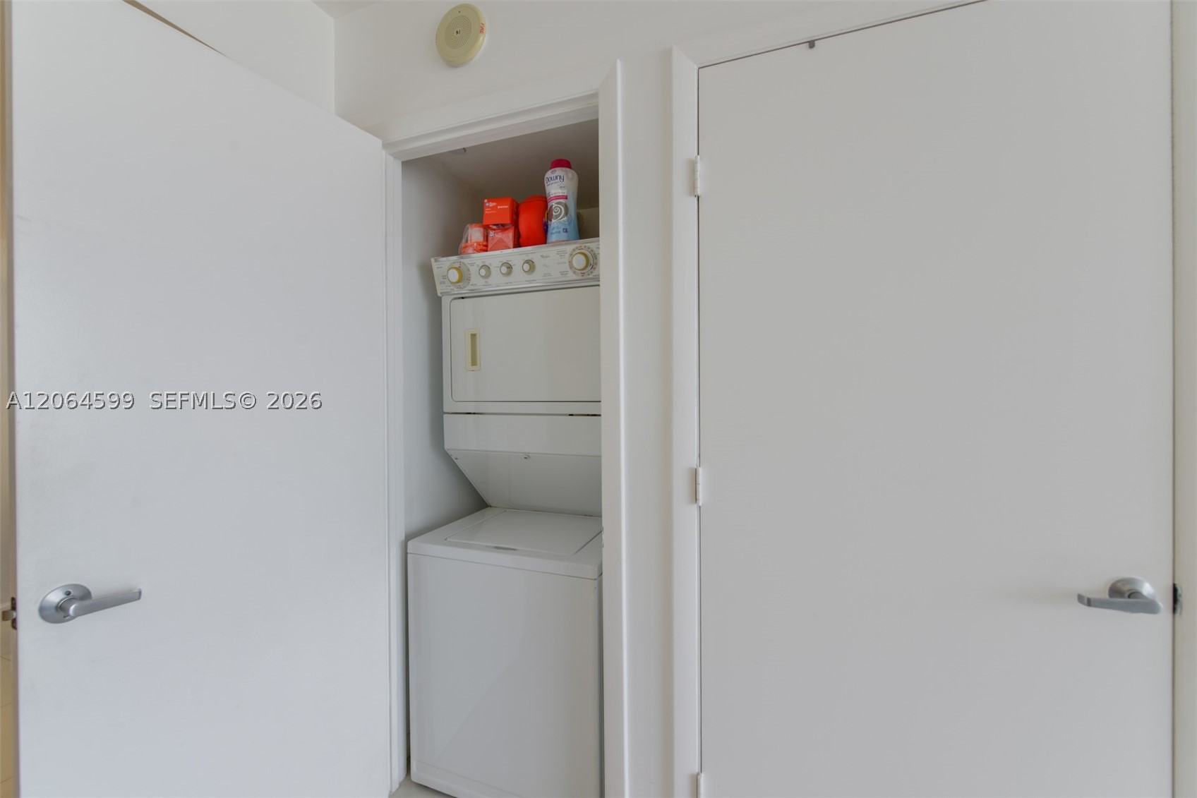 50 Biscayne Blvd #2505, Miami FL 33132