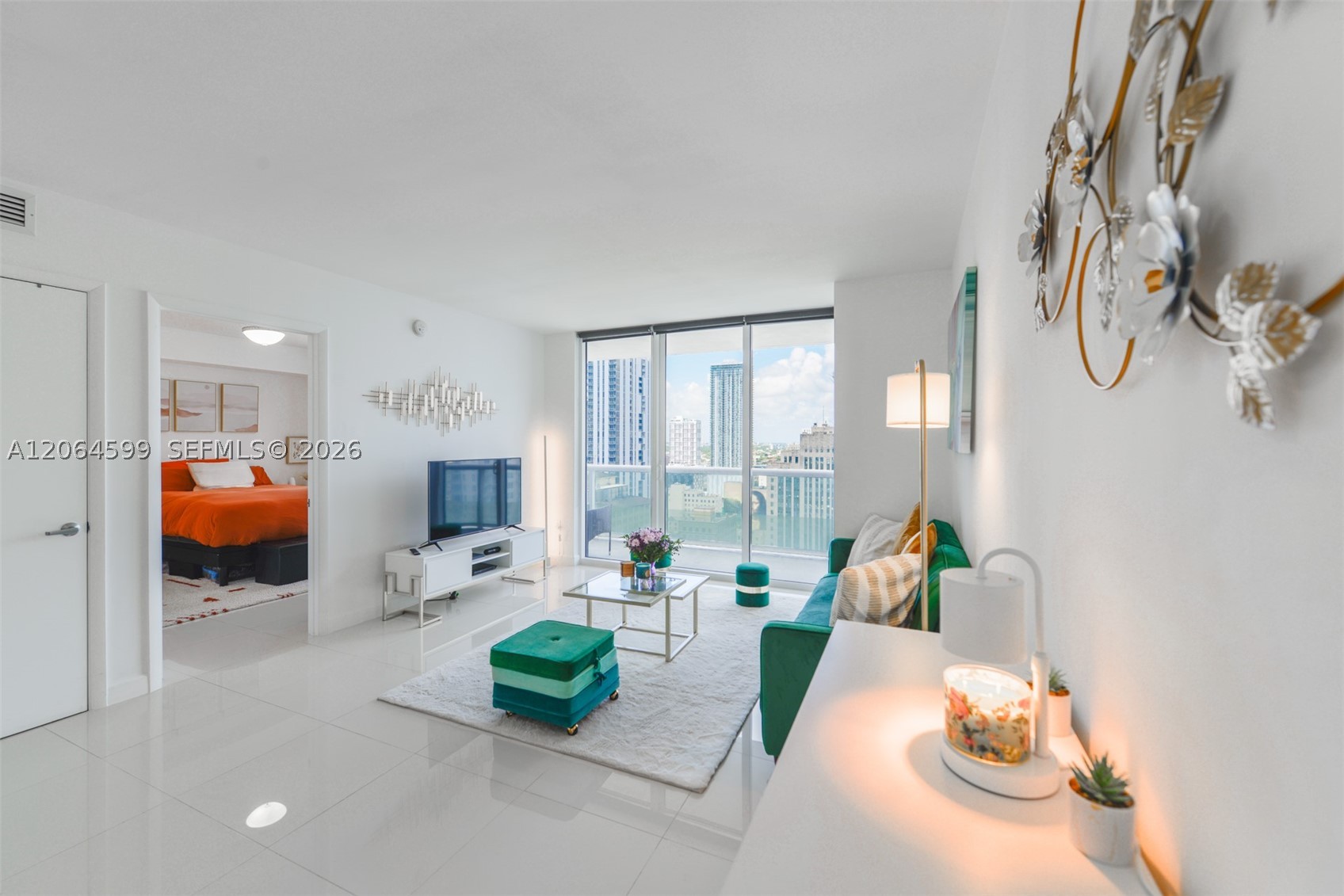 50 Biscayne Blvd #2505, Miami FL 33132