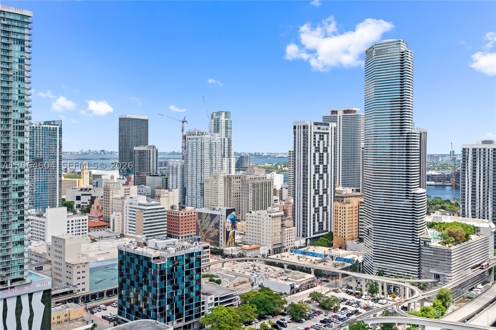90 SW 3rd St #3504, Miami FL 33130