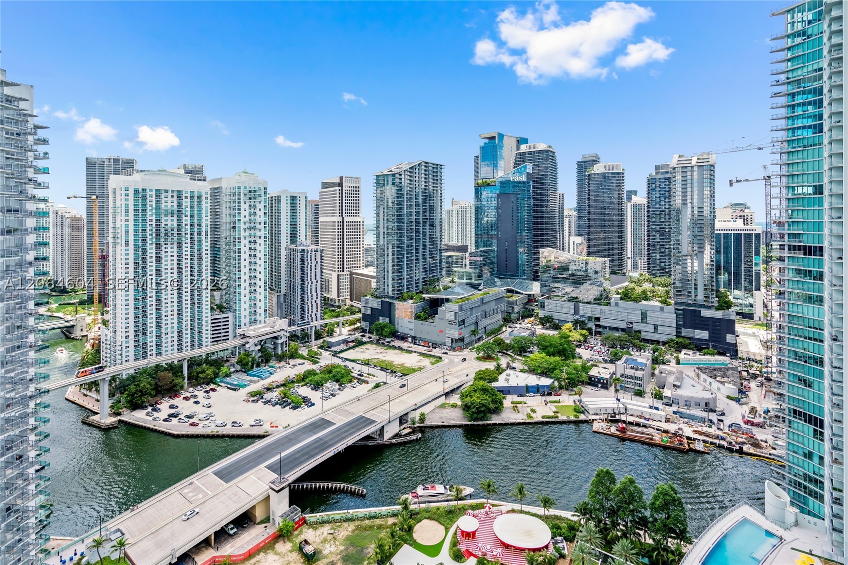90 SW 3rd St #3504, Miami FL 33130
