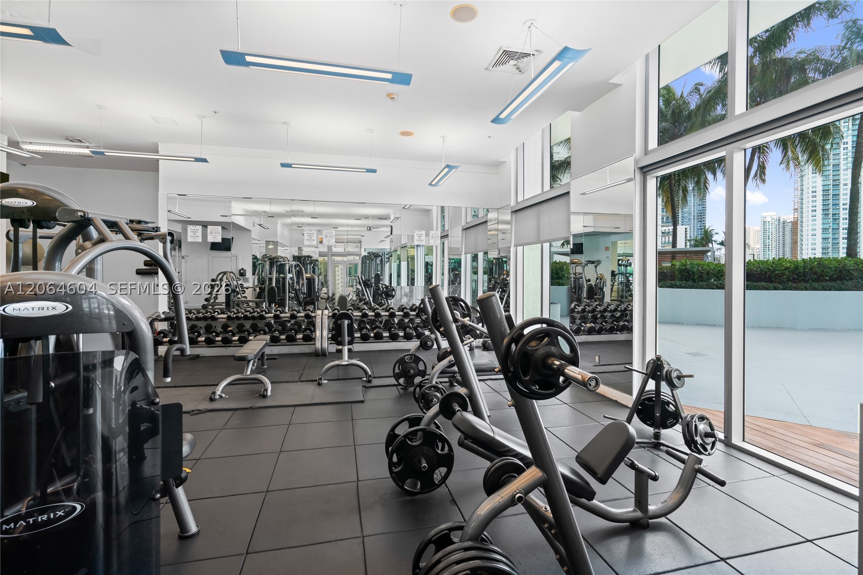 90 SW 3rd St #3504, Miami FL 33130