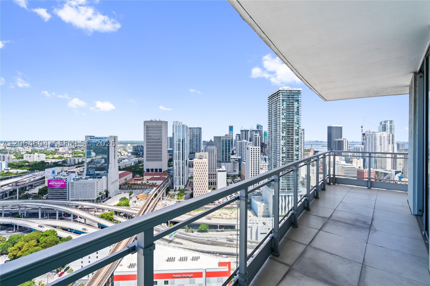 90 SW 3rd St #3504, Miami FL 33130