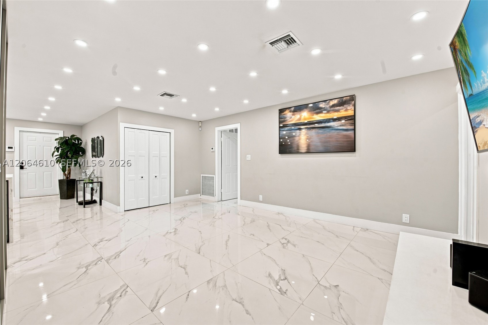 821 Ramblewood Dr #821, Coral Springs FL 33071