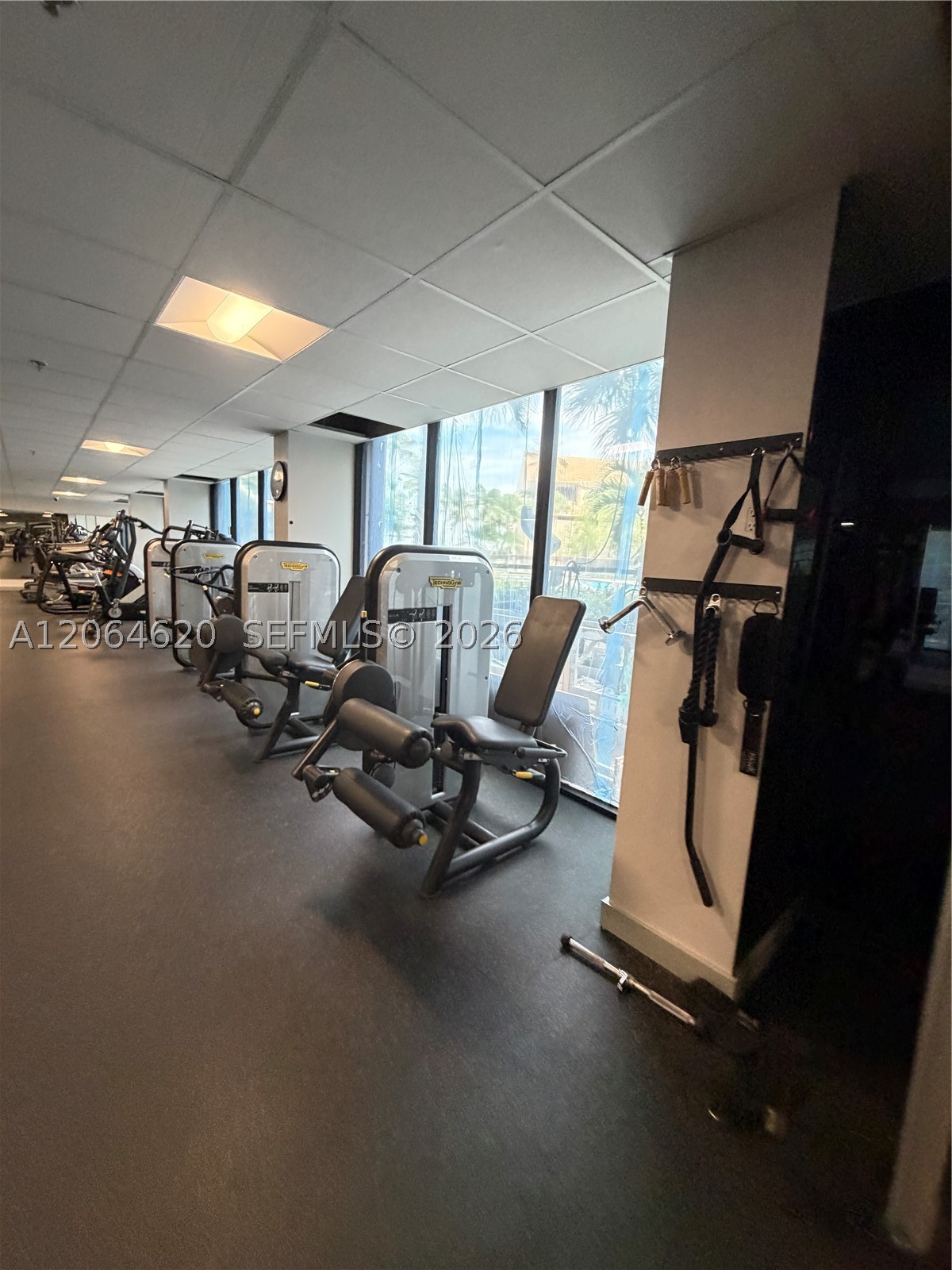 540 BRICKELL KEY DR #617, Miami FL 33131