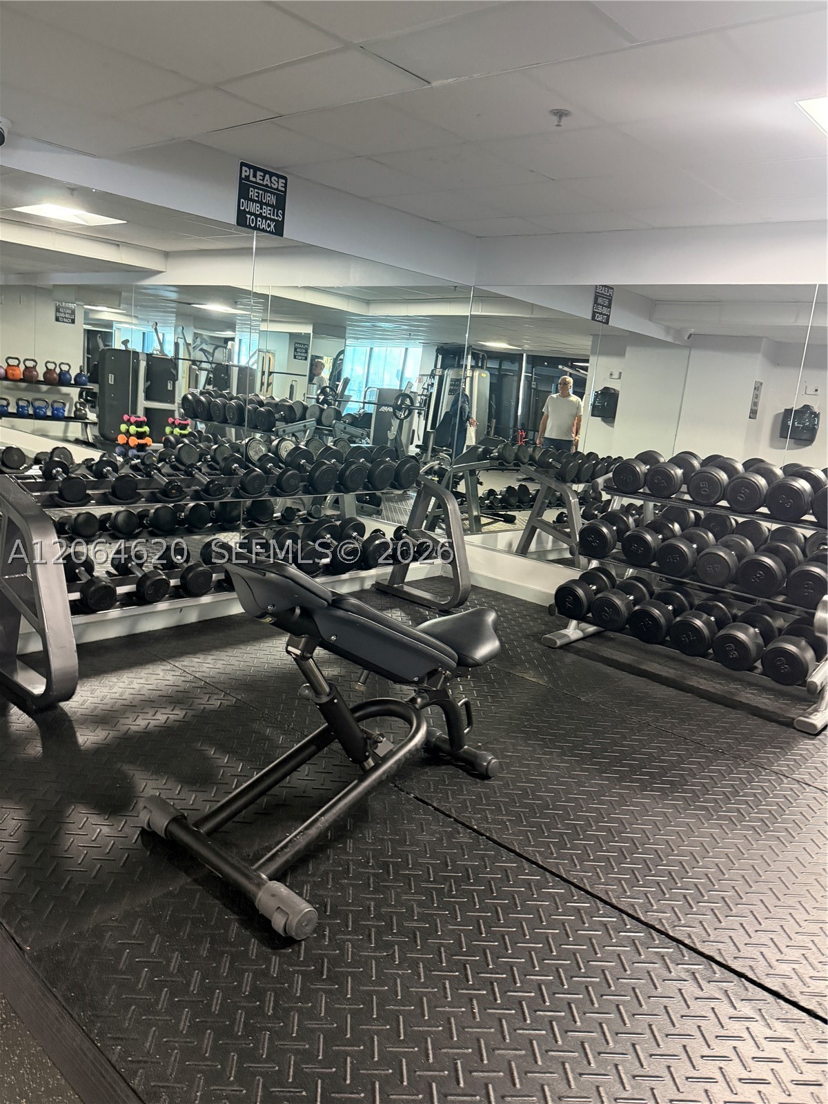 540 BRICKELL KEY DR #617, Miami FL 33131