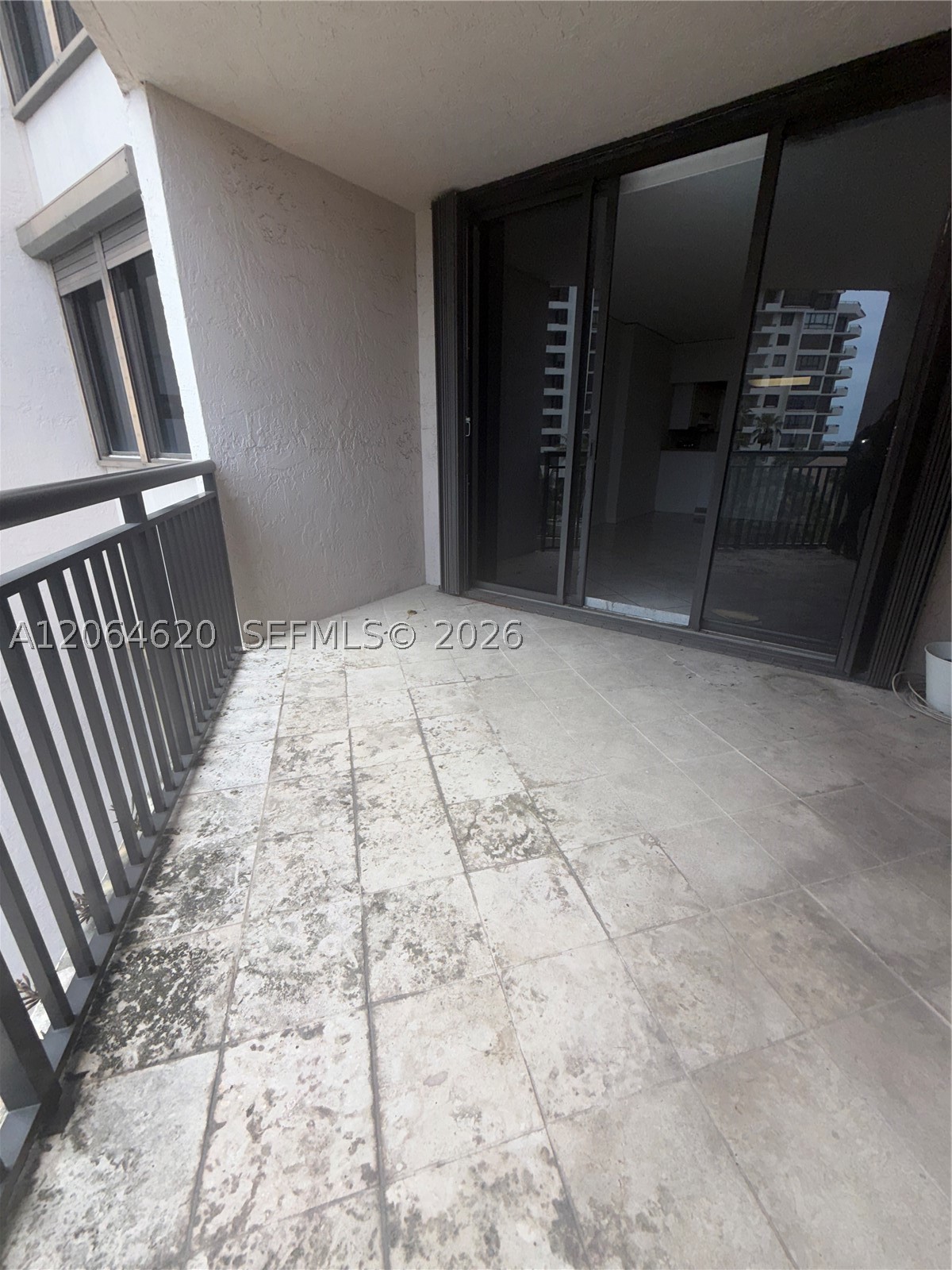 540 BRICKELL KEY DR #617, Miami FL 33131
