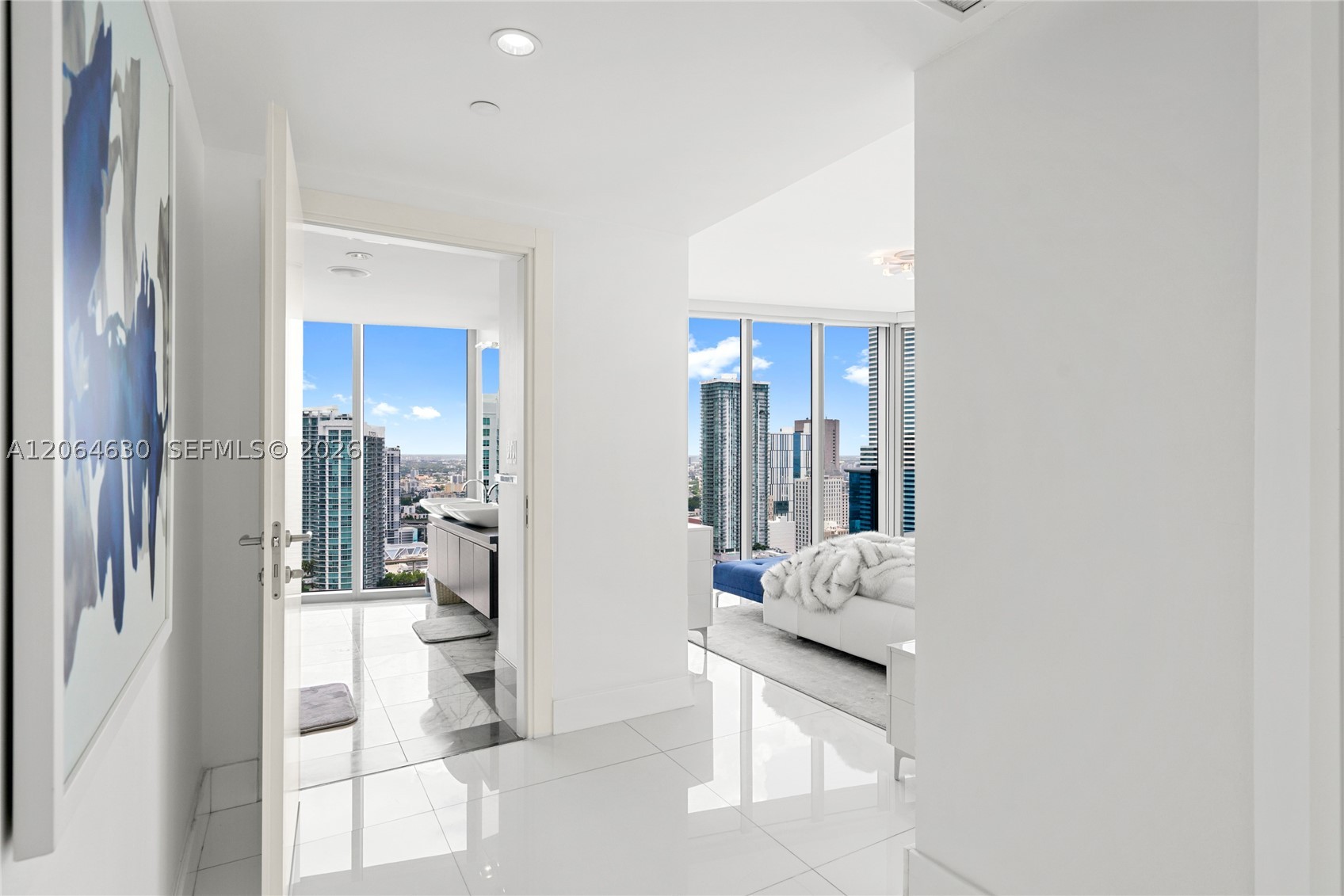 200 Biscayne Boulevard Way #3802, Miami FL 33131