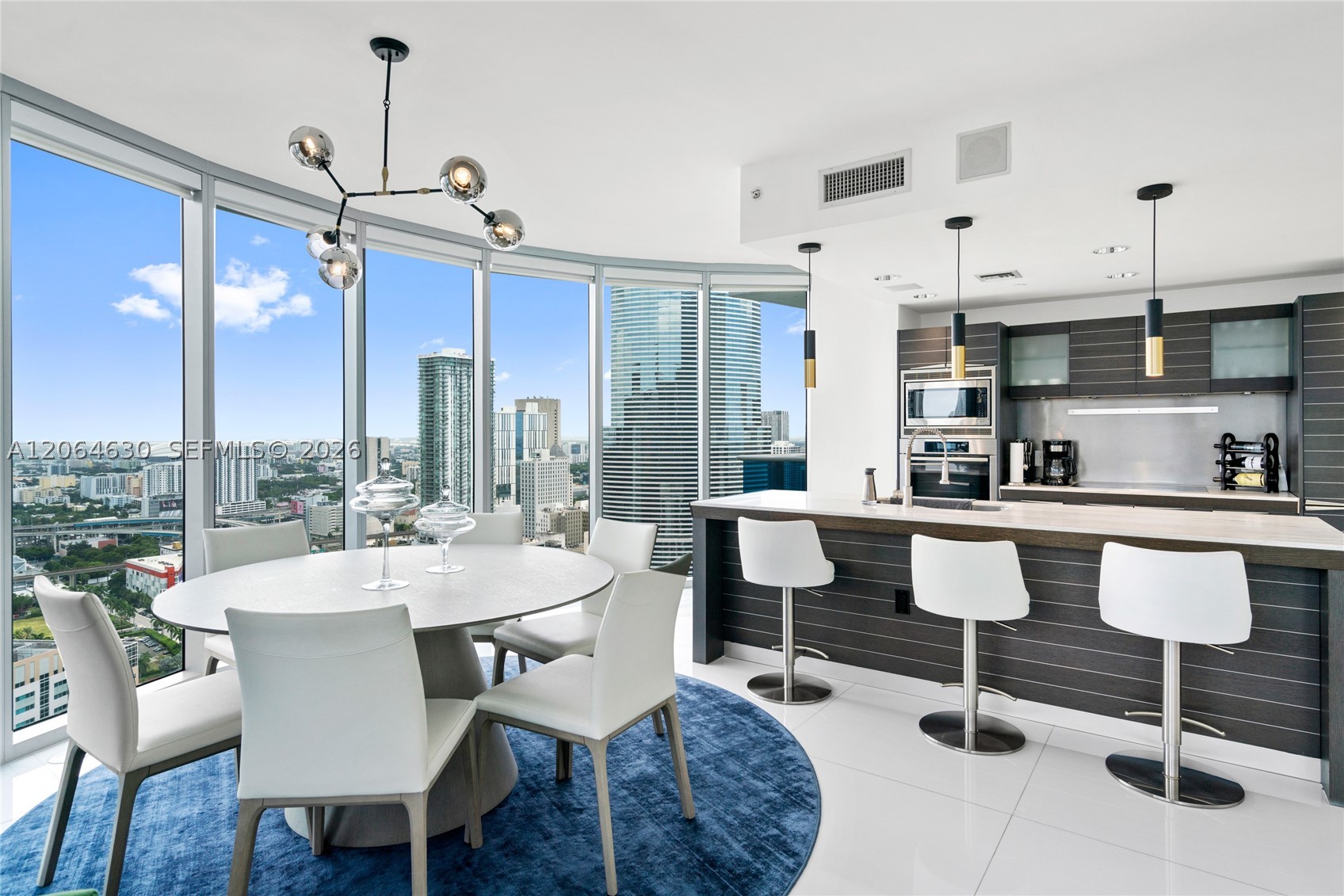 200 Biscayne Boulevard Way #3802, Miami FL 33131