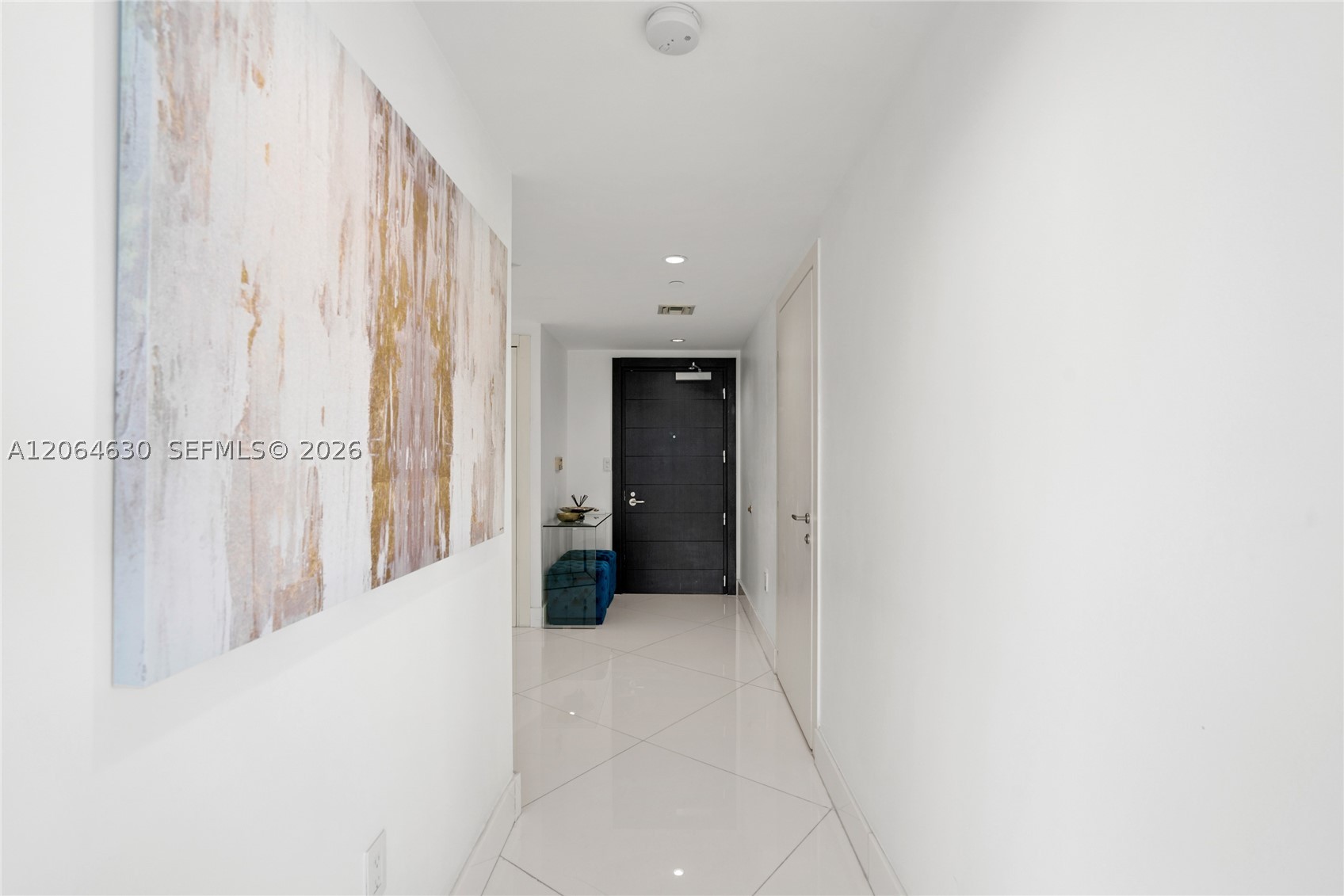 200 Biscayne Boulevard Way #3802, Miami FL 33131