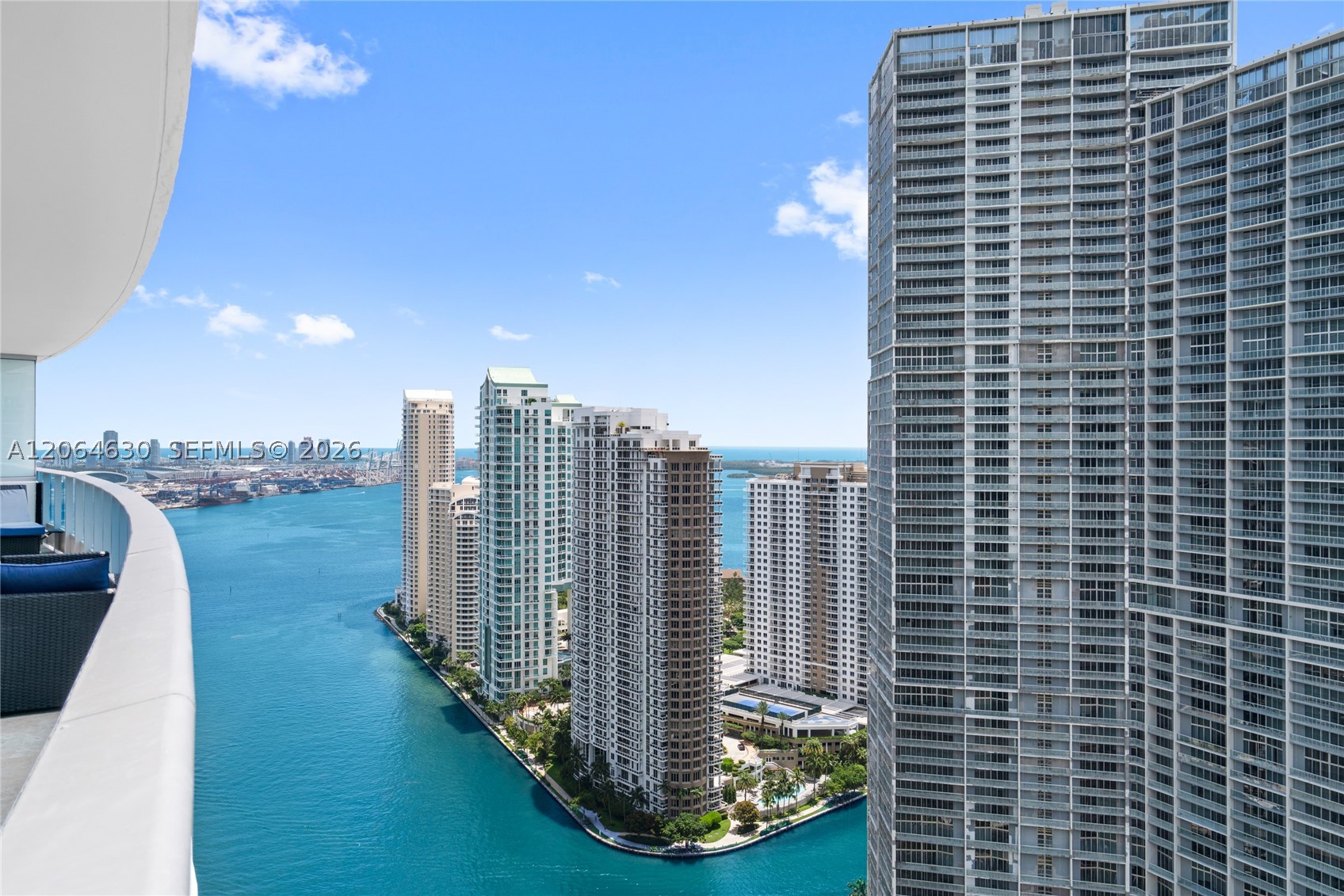 200 Biscayne Boulevard Way #3802, Miami FL 33131