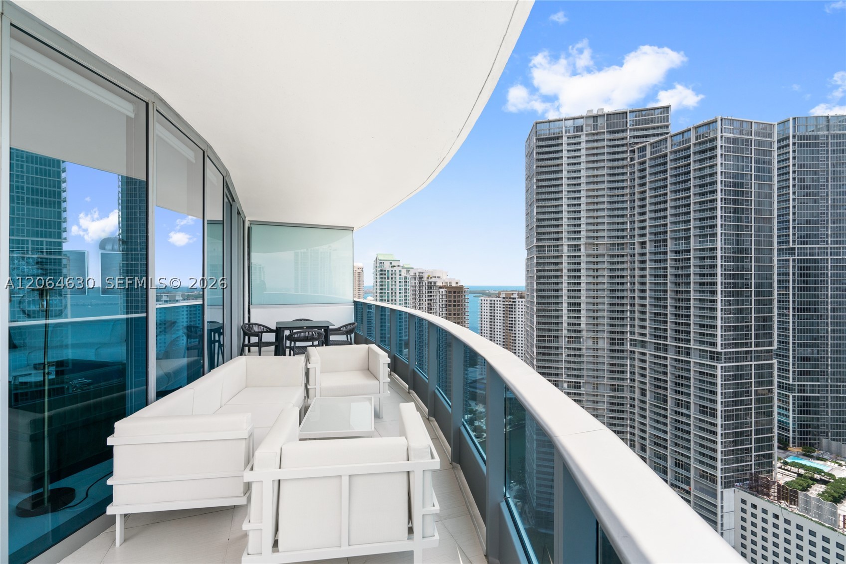 200 Biscayne Boulevard Way #3802, Miami FL 33131