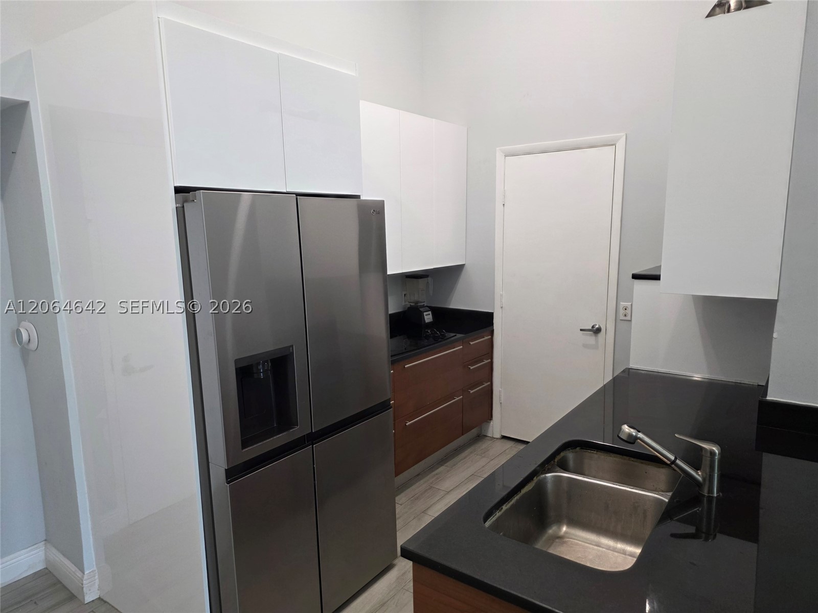 1900 N Bayshore Dr #512, Miami FL 33132