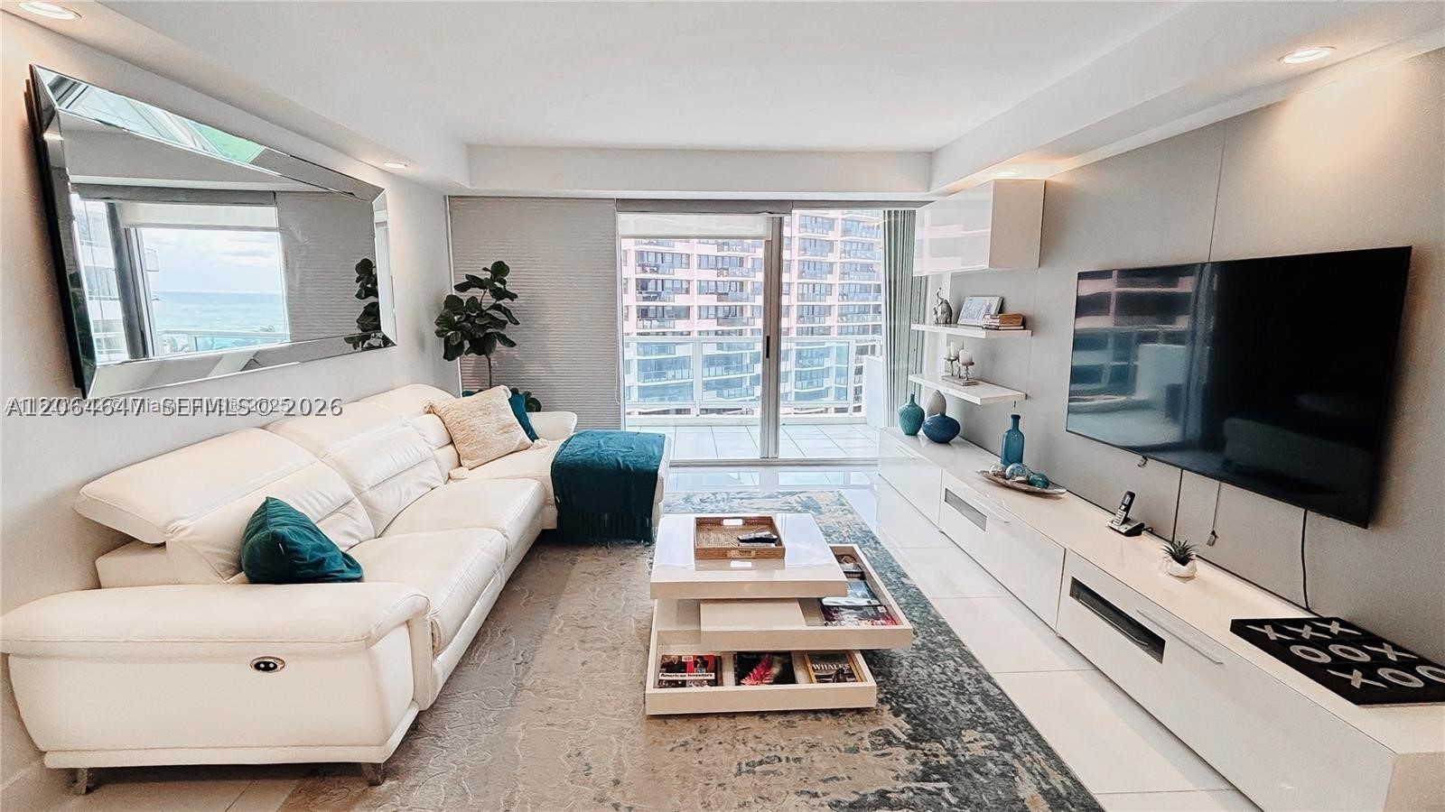 5161 Collins Ave #1003, Miami Beach FL 33140