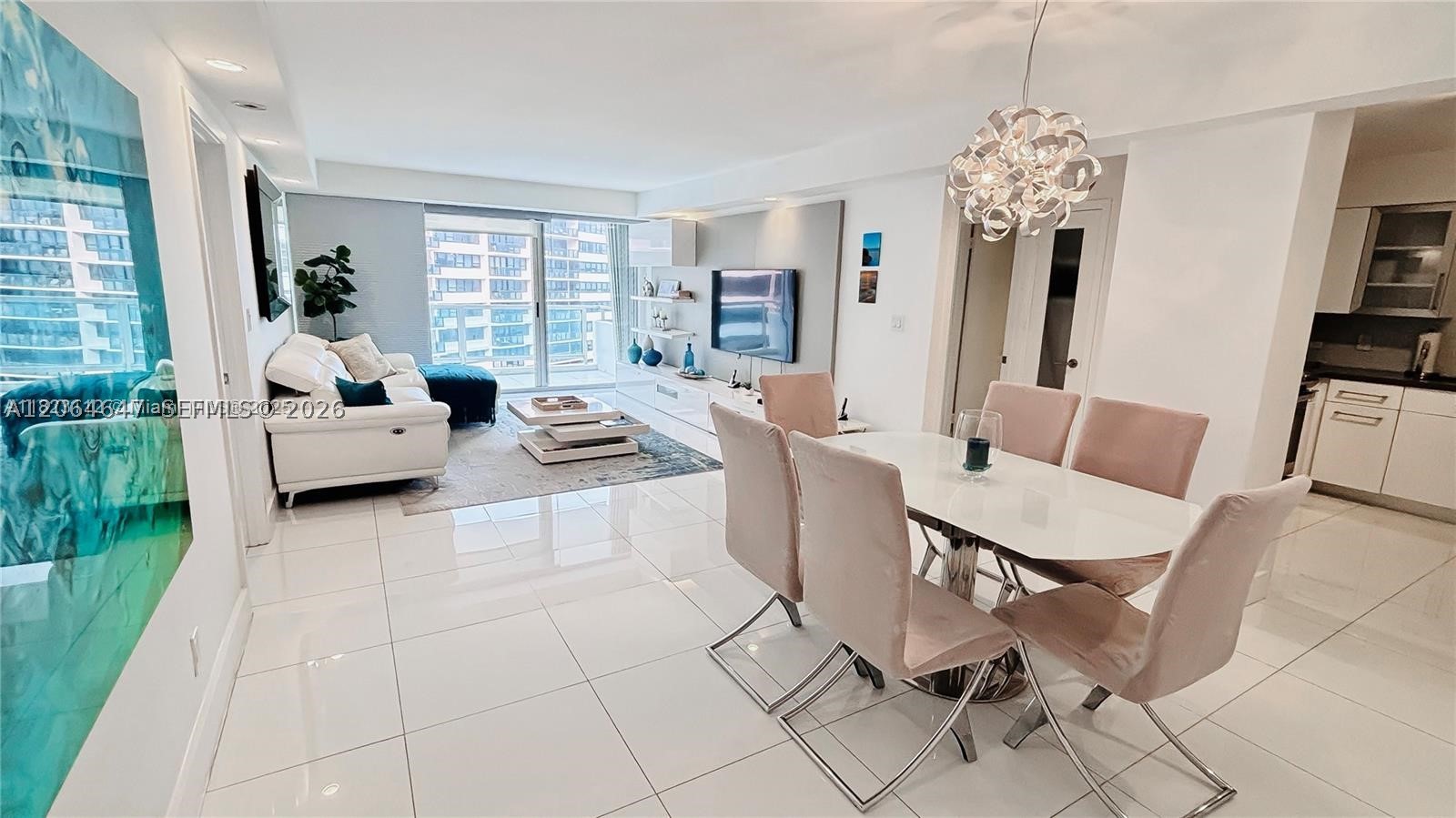 5161 Collins Ave #1003, Miami Beach FL 33140