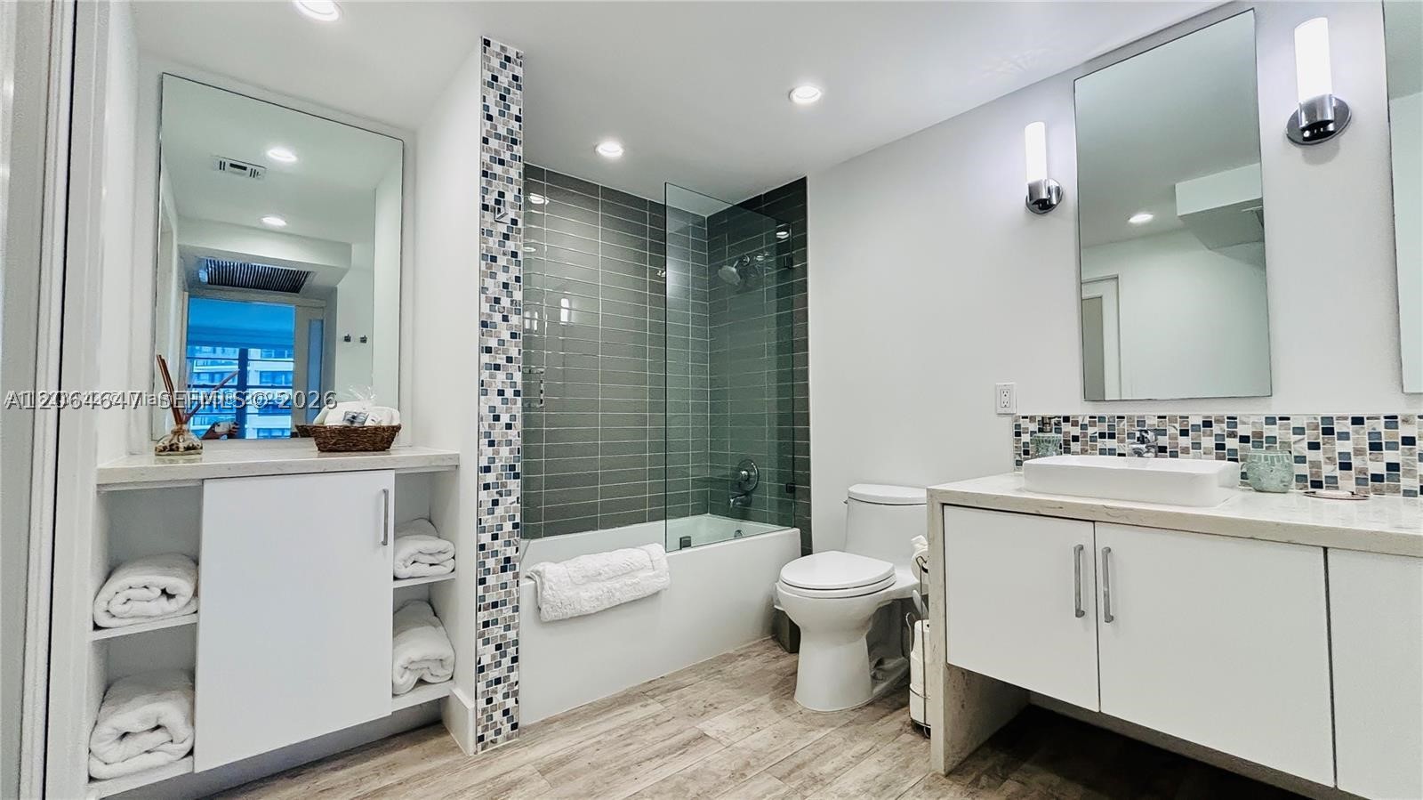 5161 Collins Ave #1003, Miami Beach FL 33140