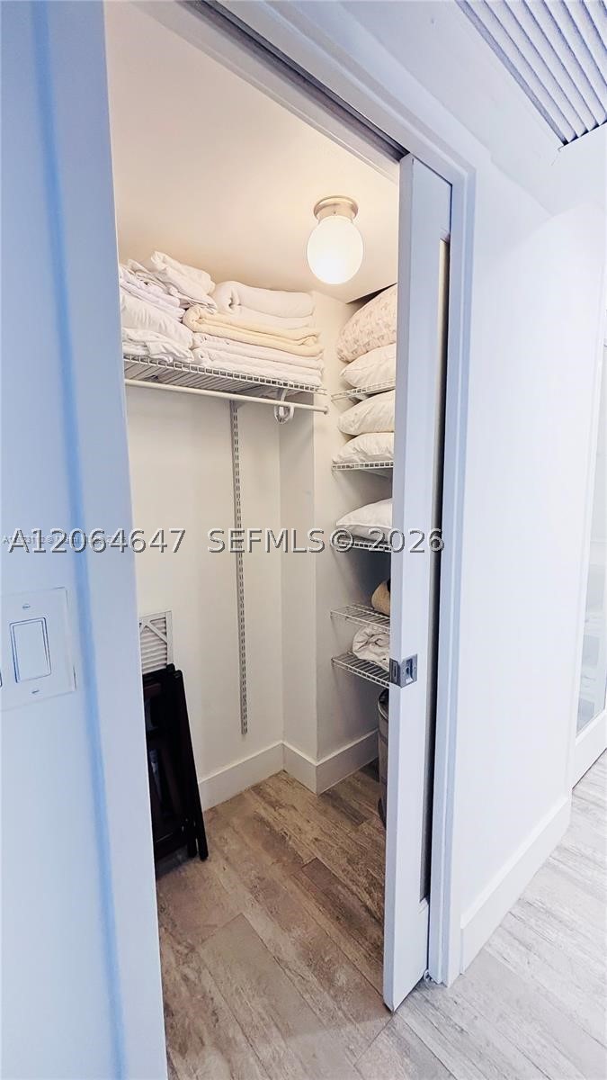 5161 Collins Ave #1003, Miami Beach FL 33140