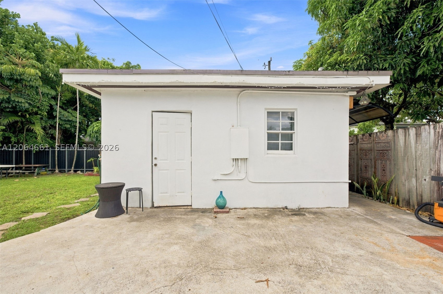 240 Carlisle Dr, Miami Springs FL 33166