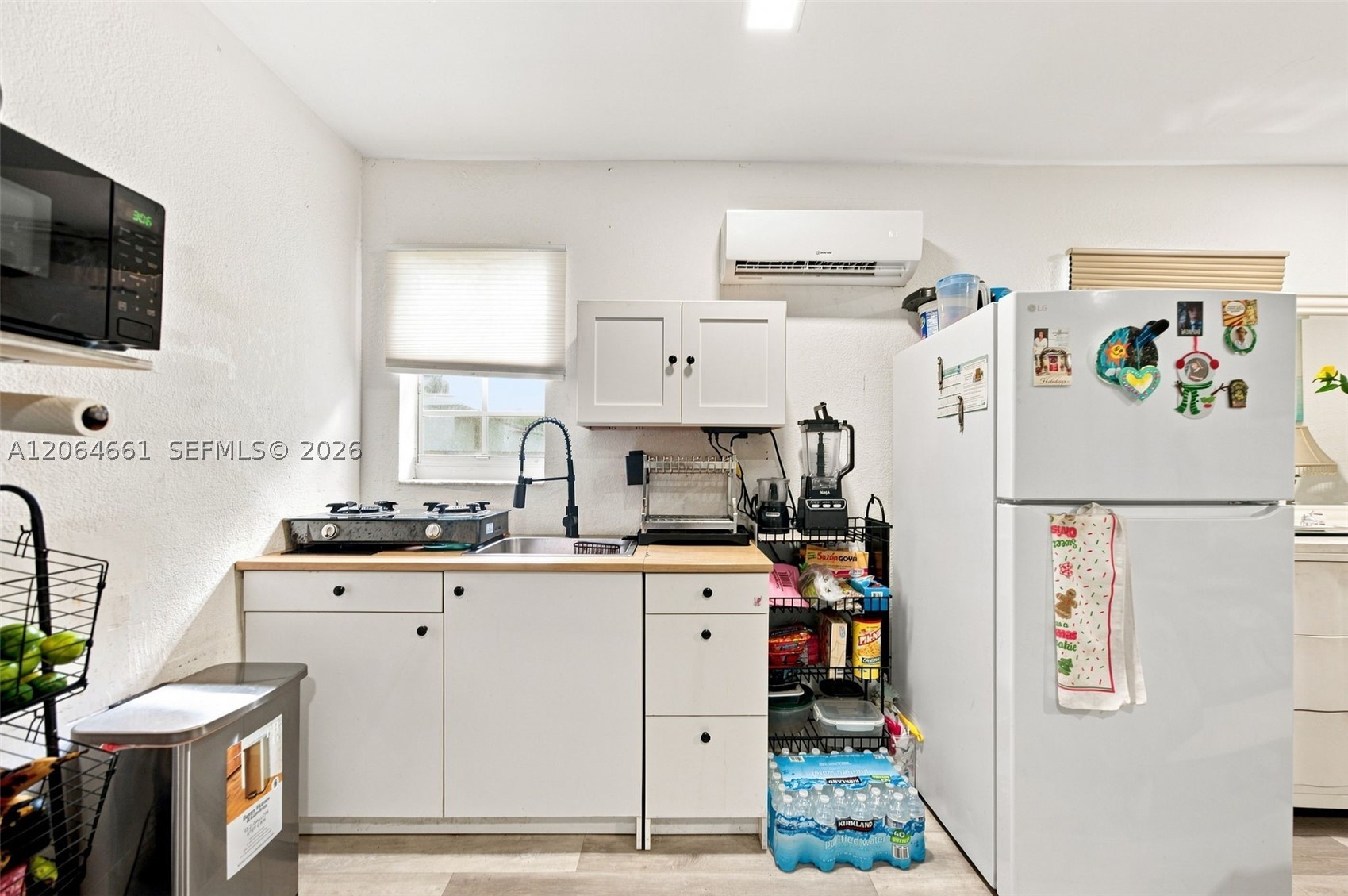 240 Carlisle Dr, Miami Springs FL 33166
