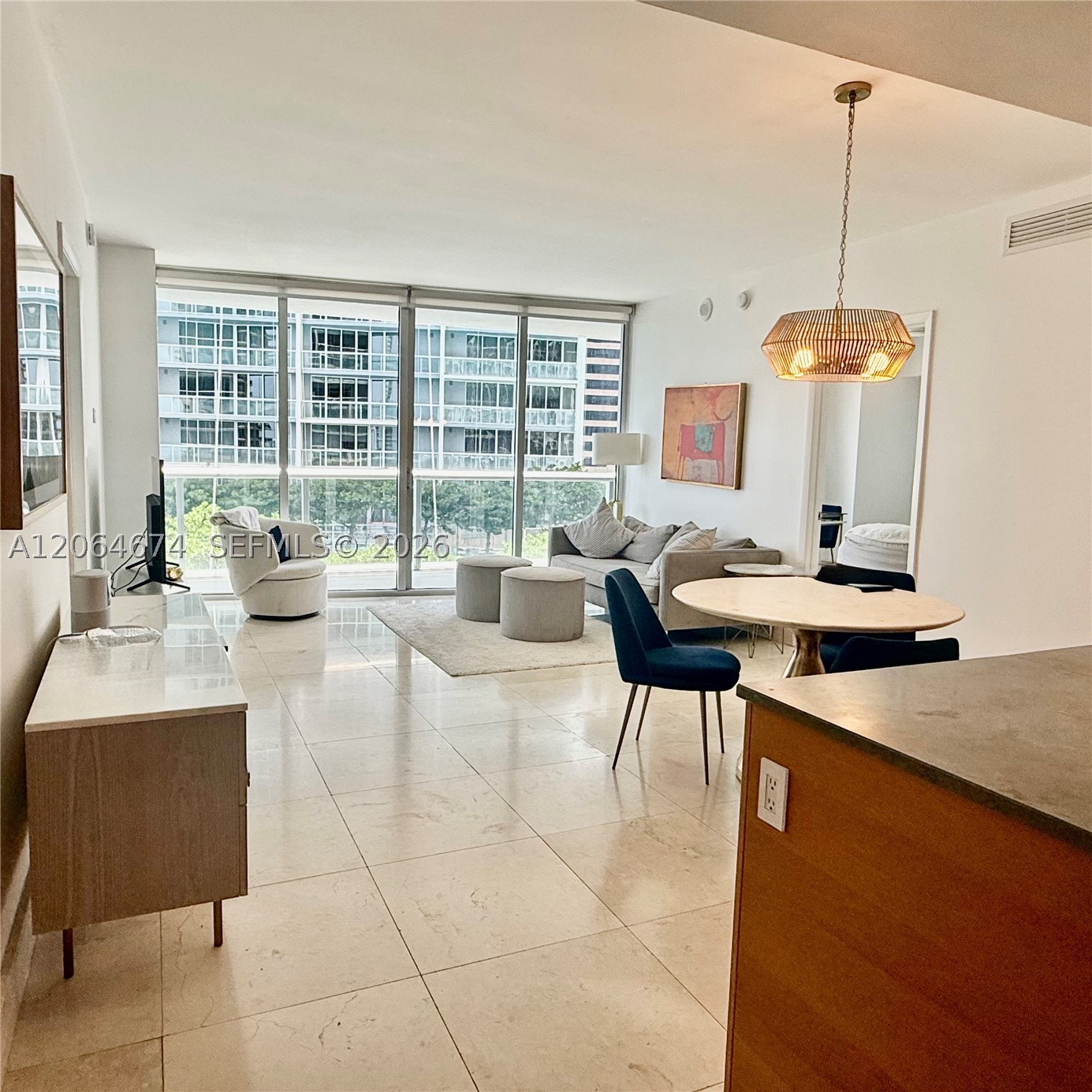 475 Brickell Ave #1609, Miami FL 33131