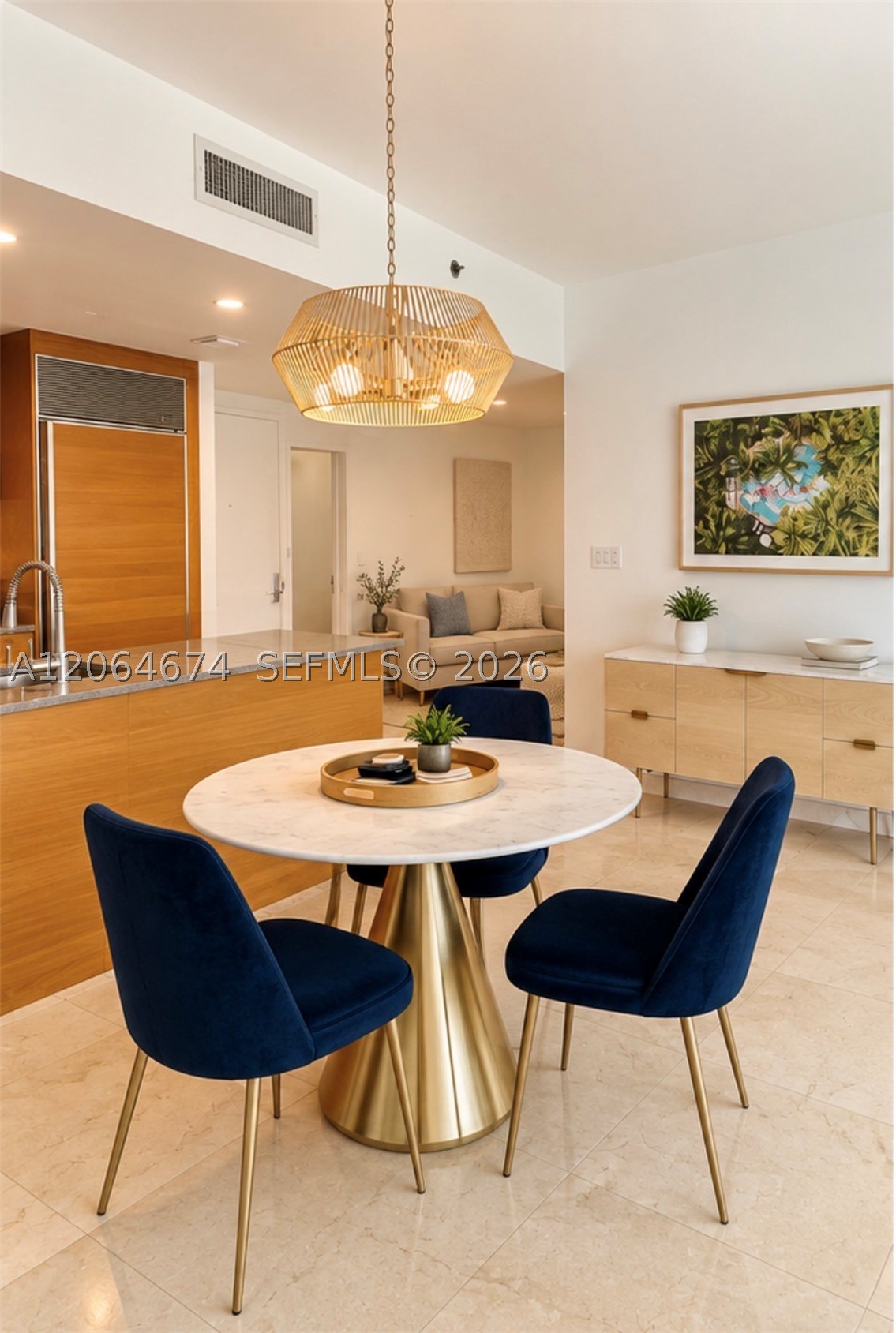 475 Brickell Ave #1609, Miami FL 33131