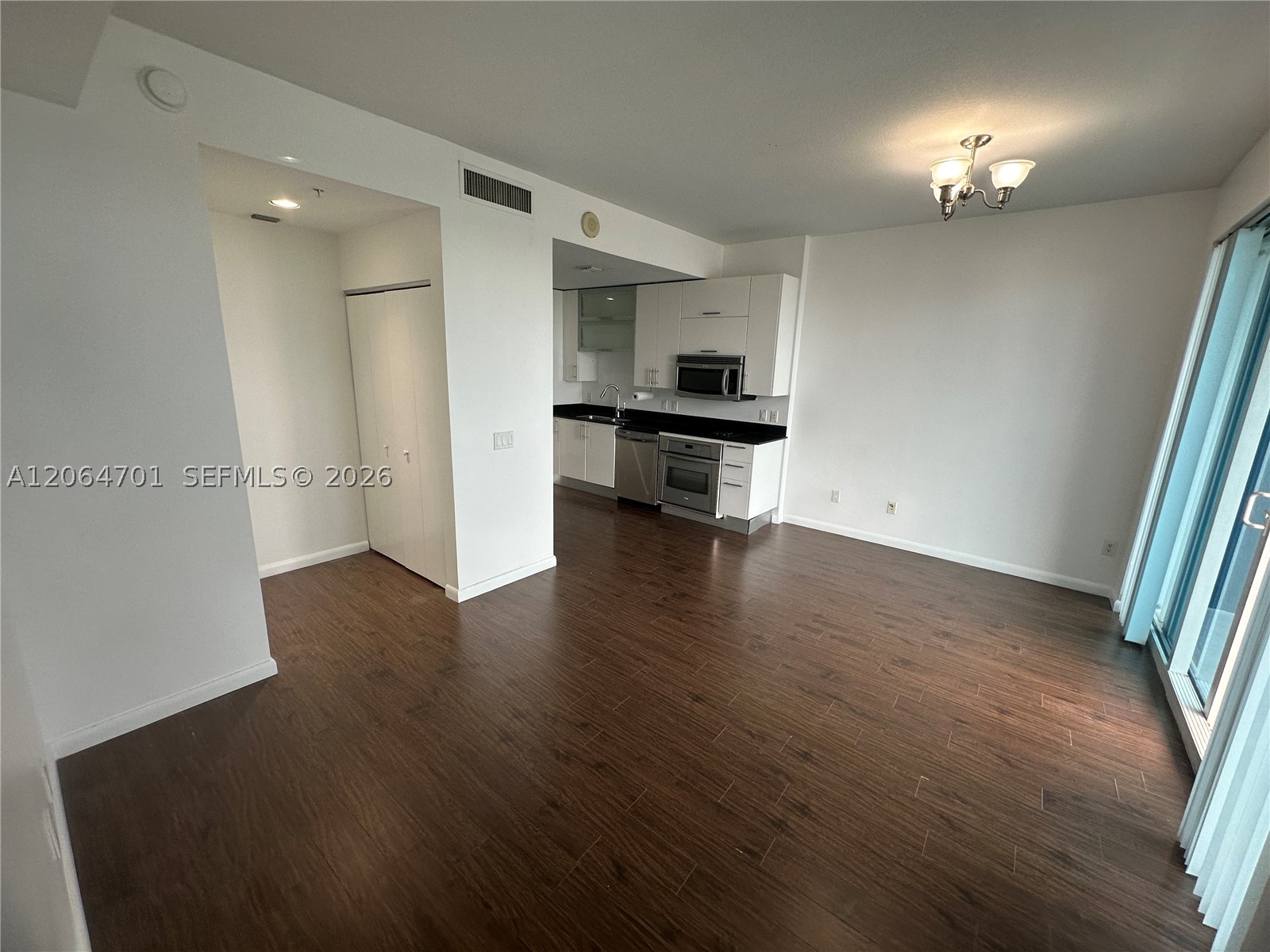 60 SW 13th St #1919, Miami FL 33130