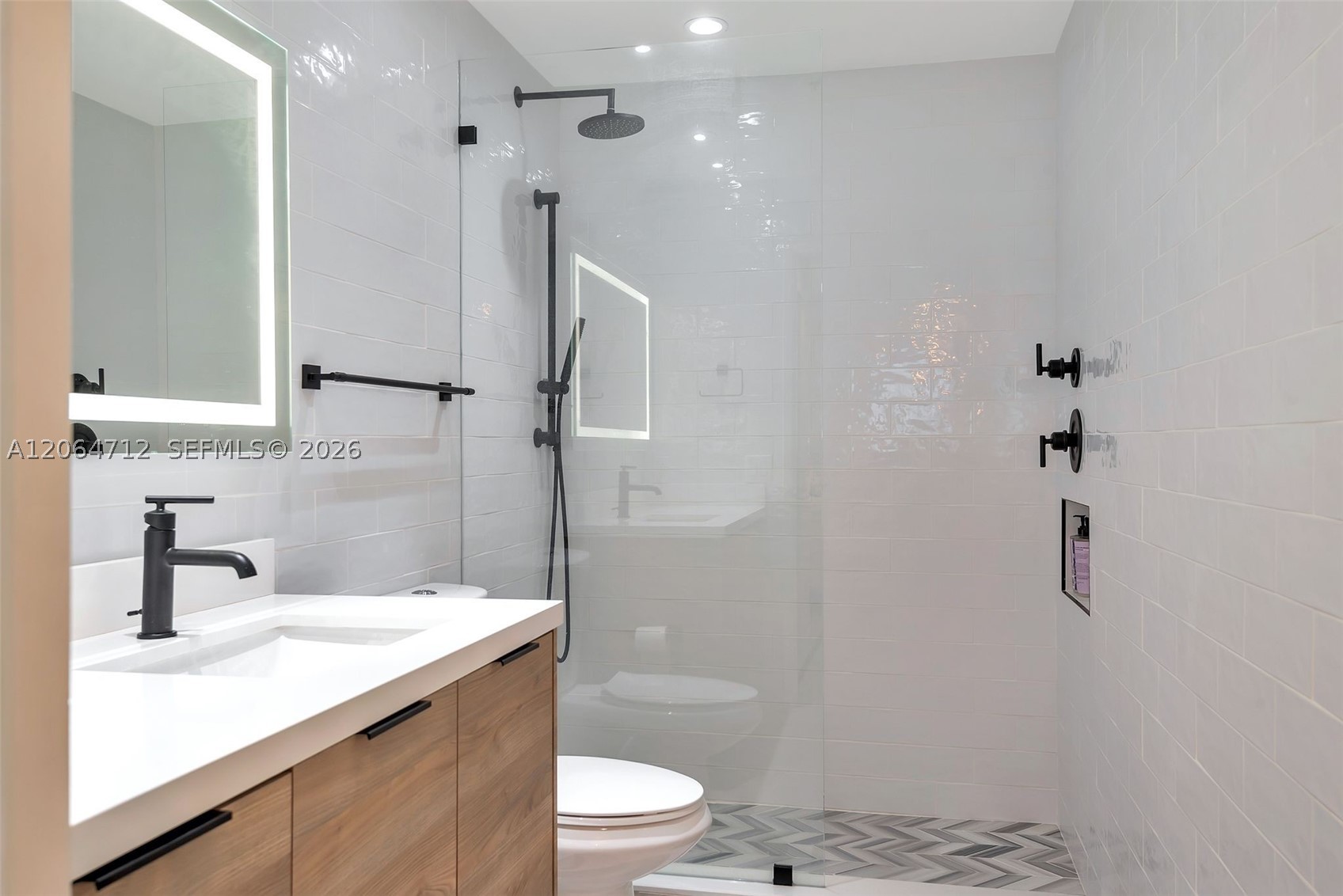 1 Century Ln #203, Miami Beach FL 33139