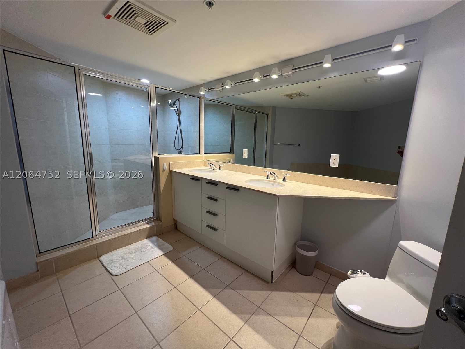 16699 Collins Ave #1202, Sunny Isles Beach FL 33160