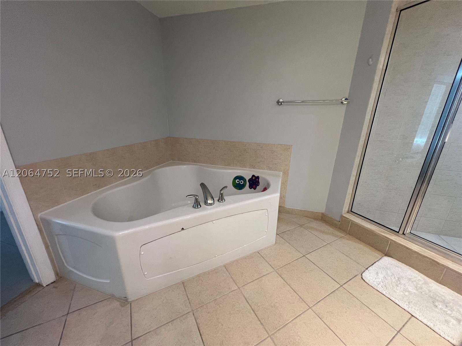16699 Collins Ave #1202, Sunny Isles Beach FL 33160