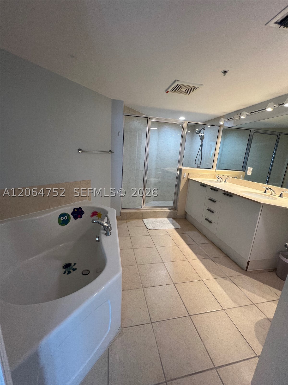 16699 Collins Ave #1202, Sunny Isles Beach FL 33160