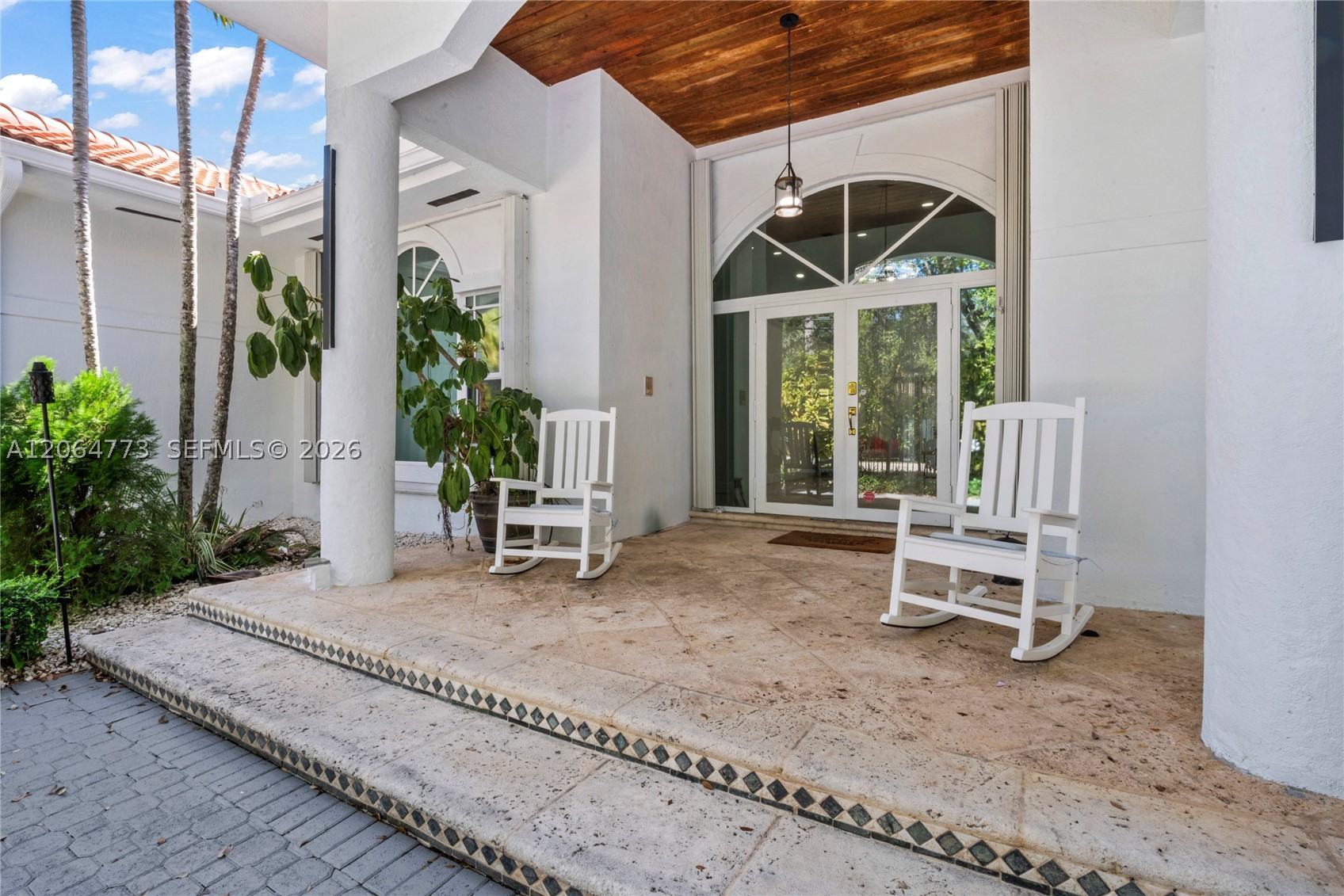 5750 SW 67 Ave, Miami FL 33143