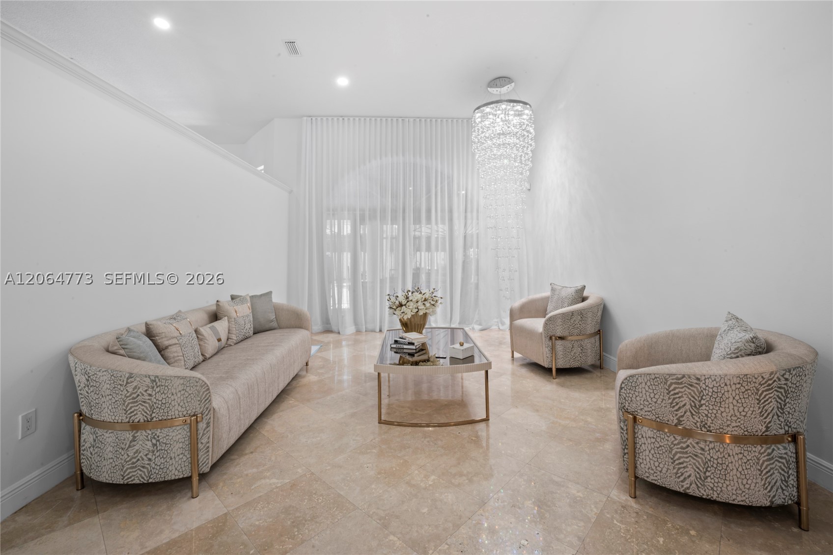 5750 SW 67 Ave, Miami FL 33143