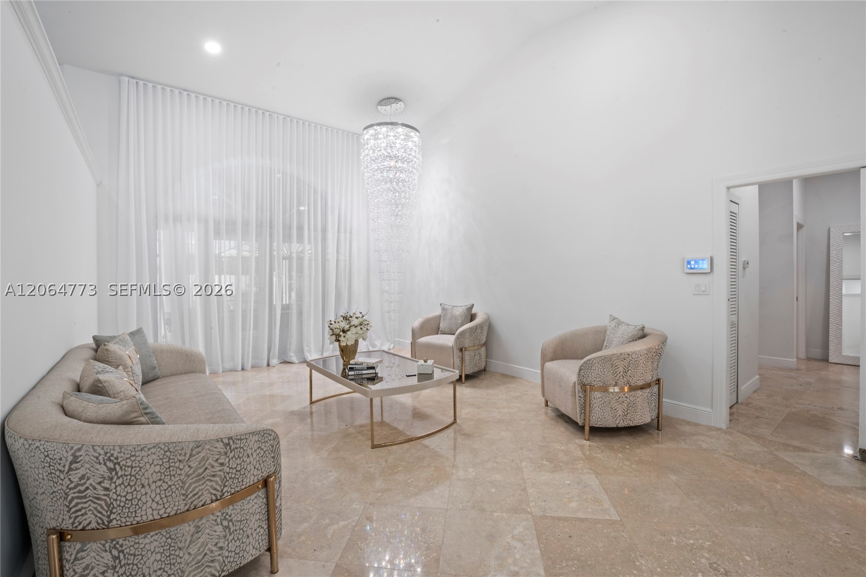 5750 SW 67 Ave, Miami FL 33143
