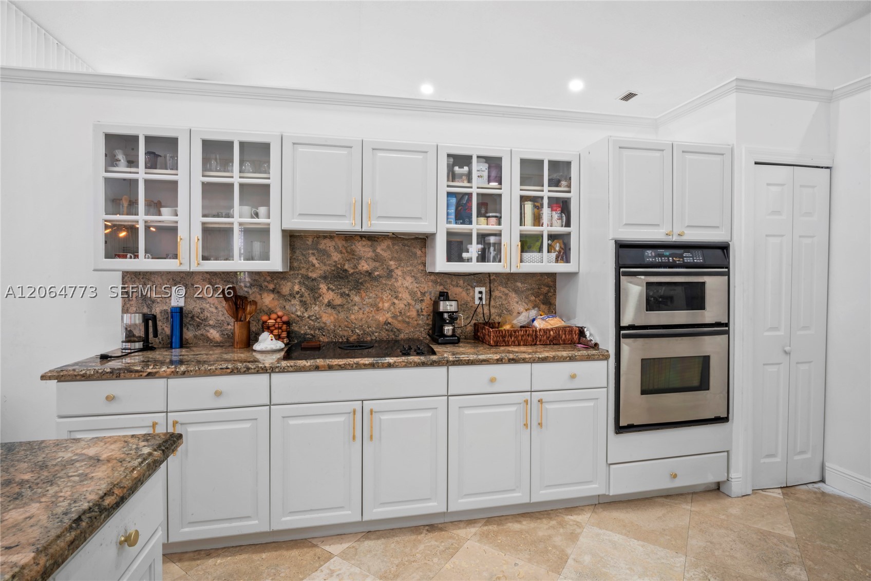 5750 SW 67 Ave, Miami FL 33143