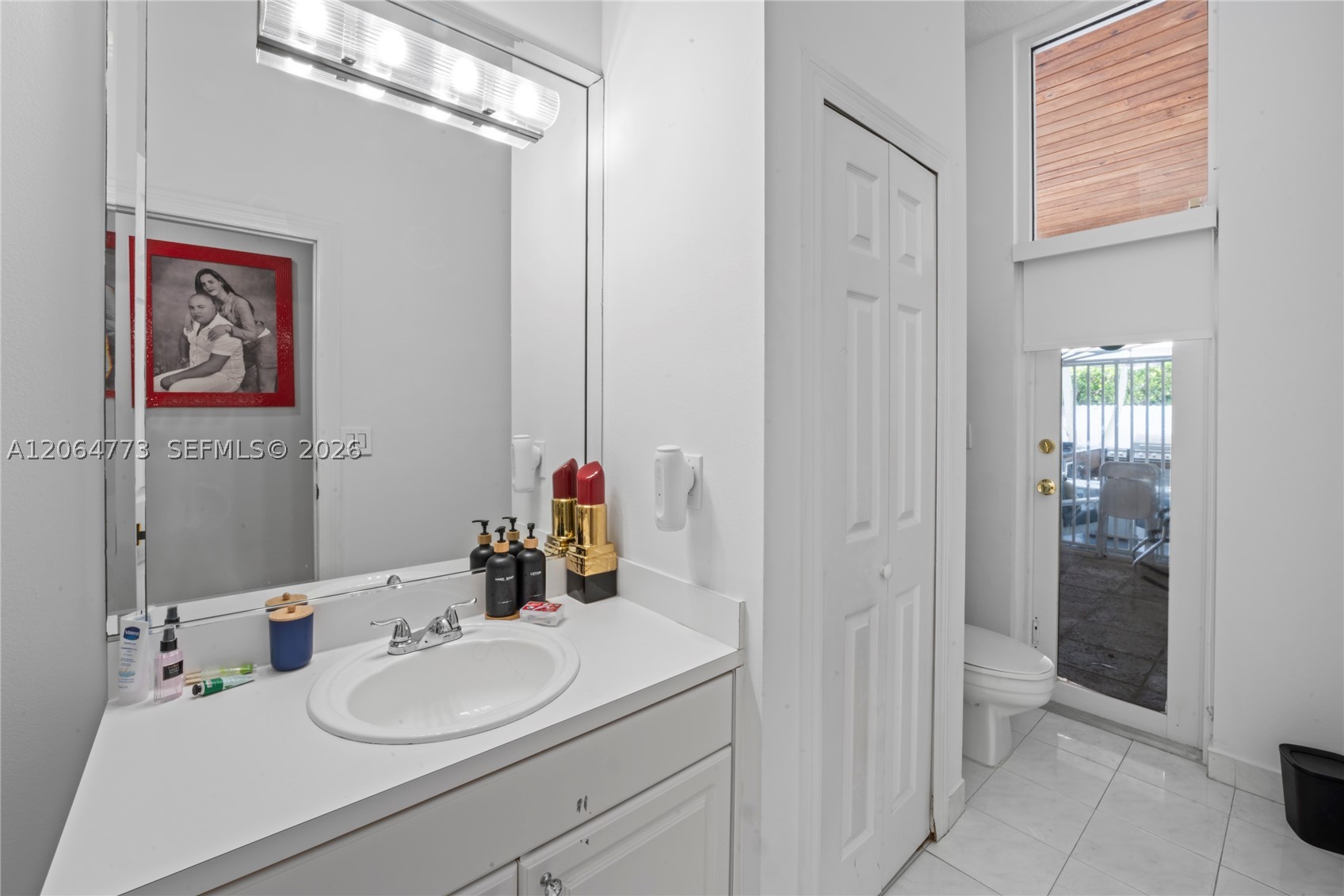 5750 SW 67 Ave, Miami FL 33143