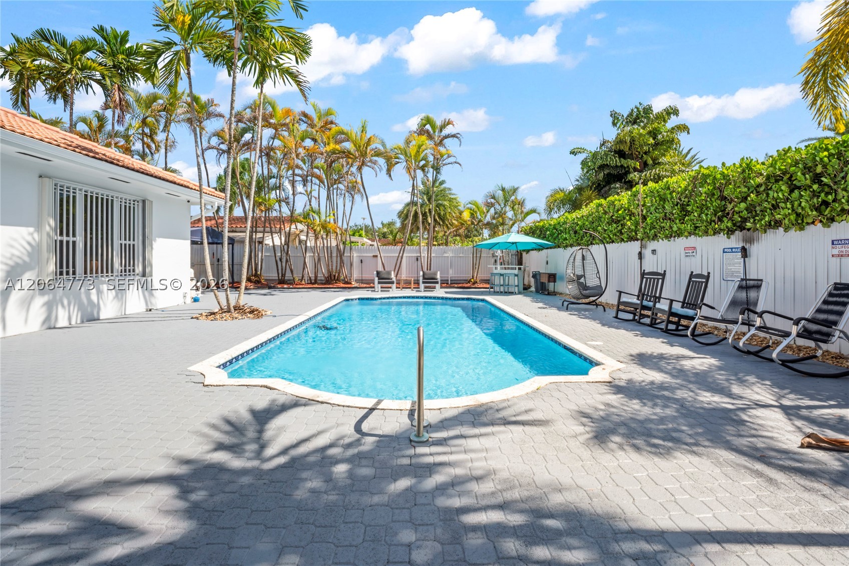 5750 SW 67 Ave, Miami FL 33143