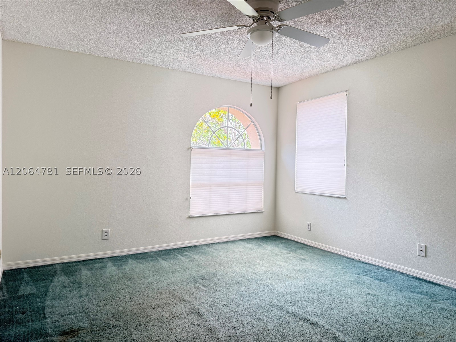 18414 NW 9th St, Pembroke Pines FL 33029