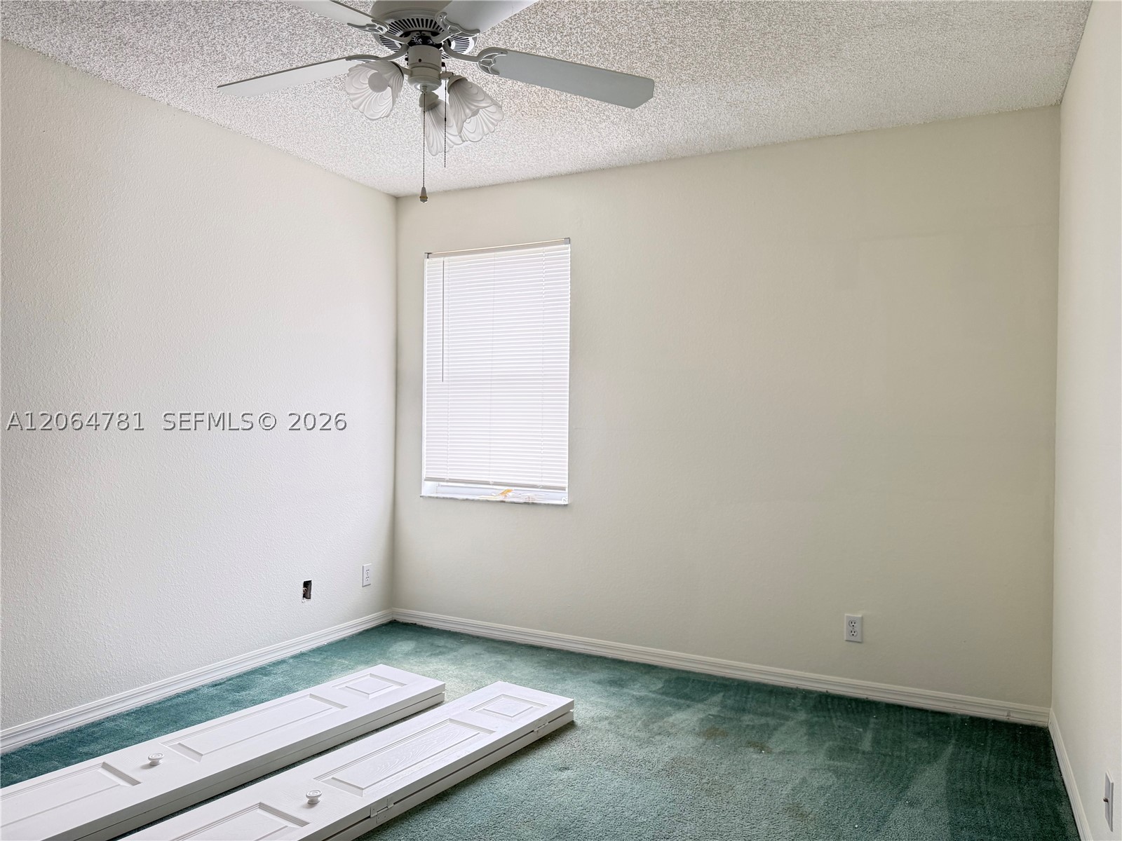 18414 NW 9th St, Pembroke Pines FL 33029