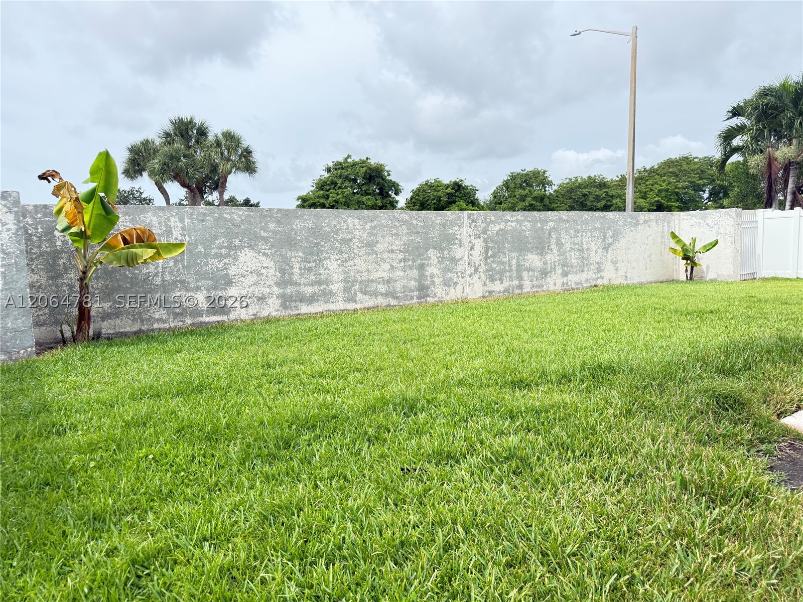 18414 NW 9th St, Pembroke Pines FL 33029
