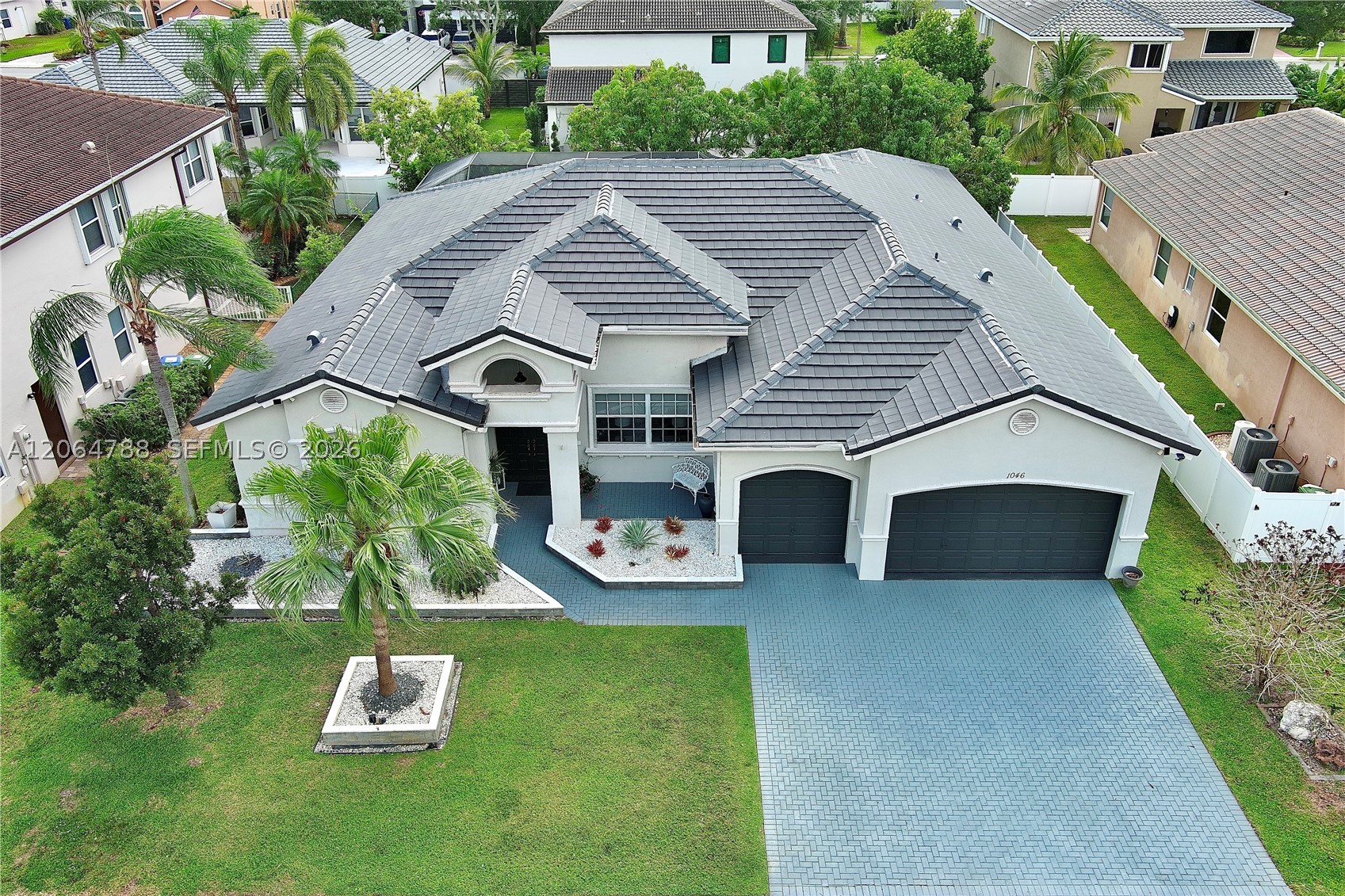 1046 SW 159th Way, Pembroke Pines FL 33027