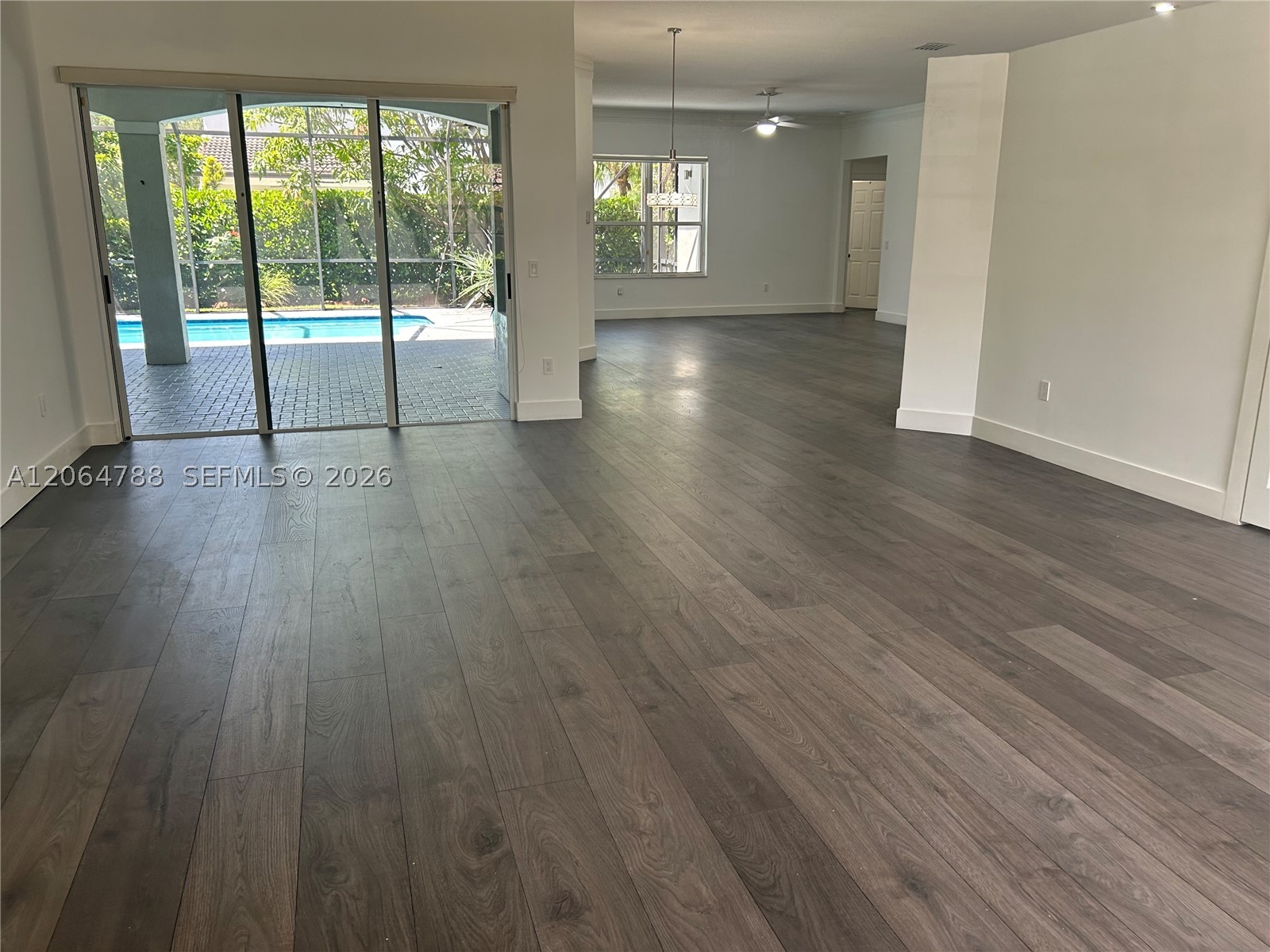 1046 SW 159th Way, Pembroke Pines FL 33027