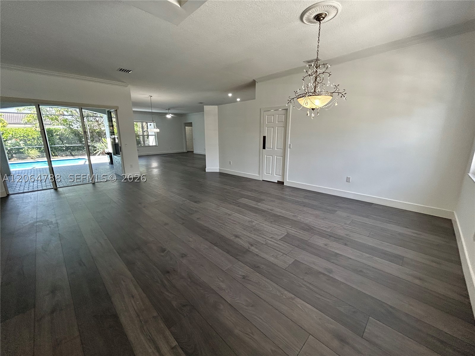1046 SW 159th Way, Pembroke Pines FL 33027