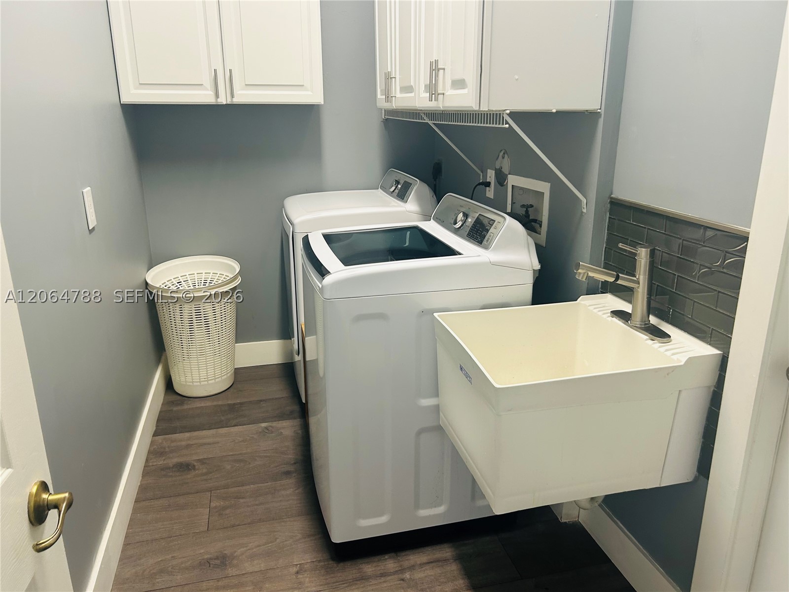1046 SW 159th Way, Pembroke Pines FL 33027