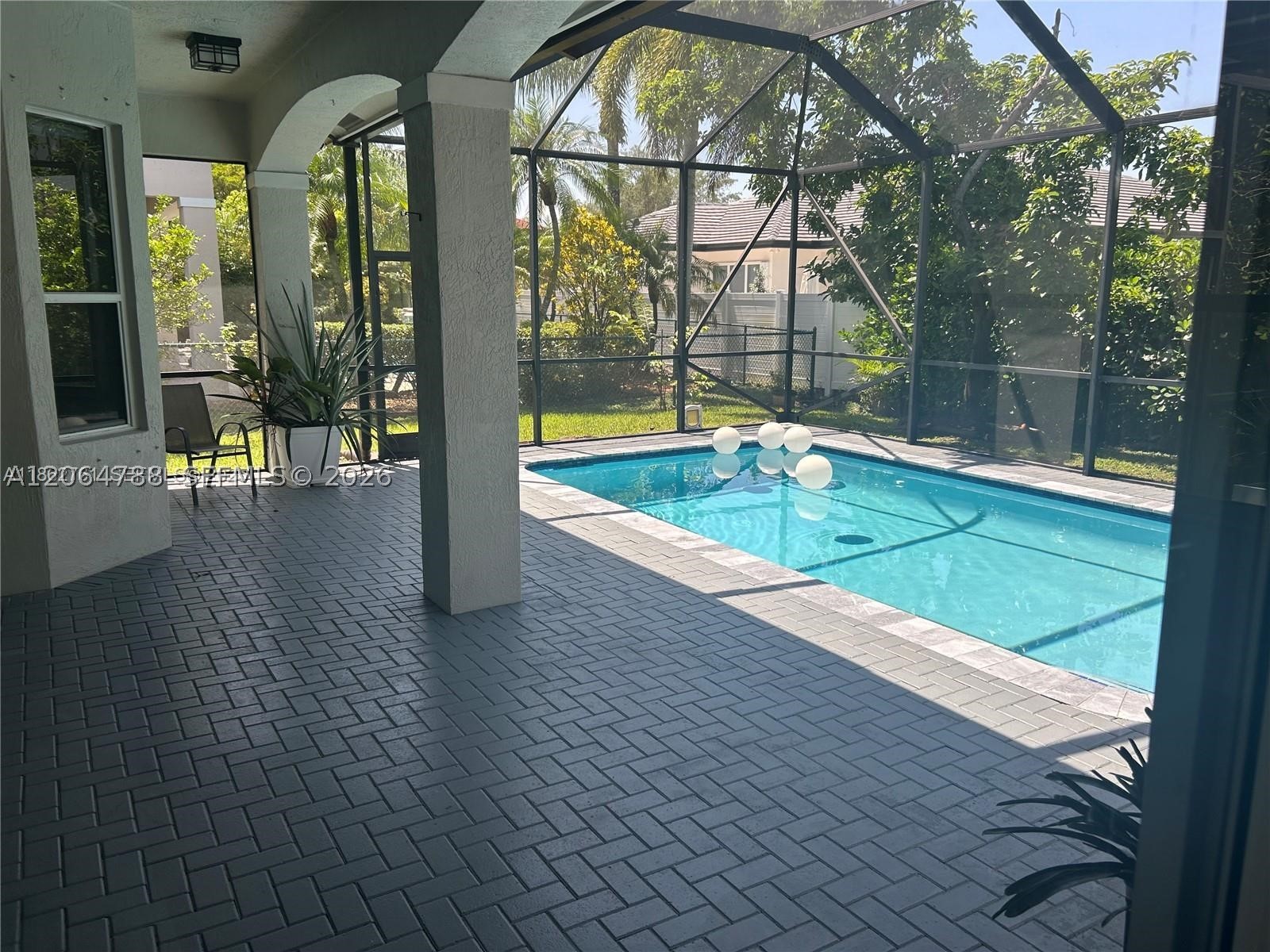 1046 SW 159th Way, Pembroke Pines FL 33027